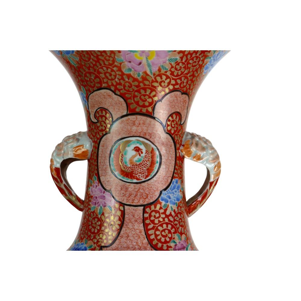 Antique Japanese Hand Painted Porcelain Floor Vase 19thC (19. Jahrhundert) im Angebot