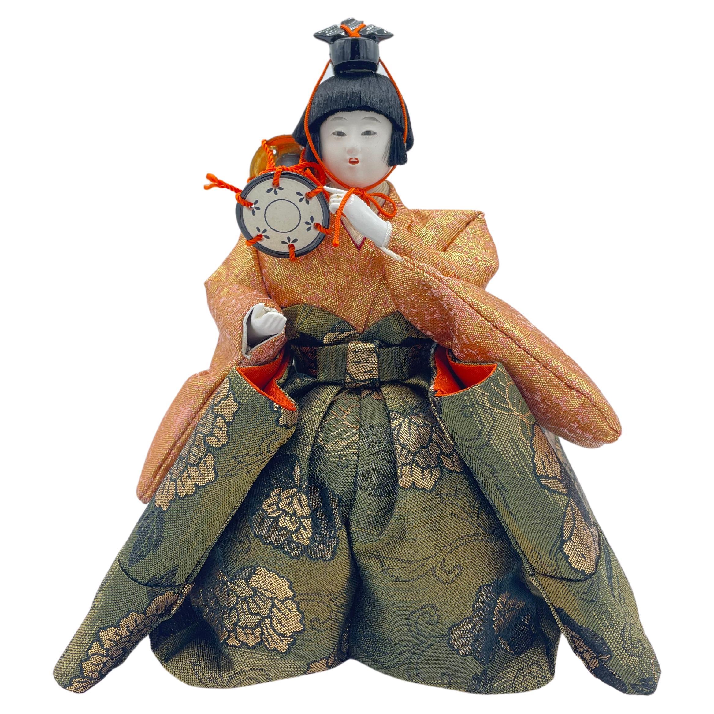 Antike japanische Hinamatsuri-Puppe „Goninbayashi“ Trommel 1980er Jahre im Angebot