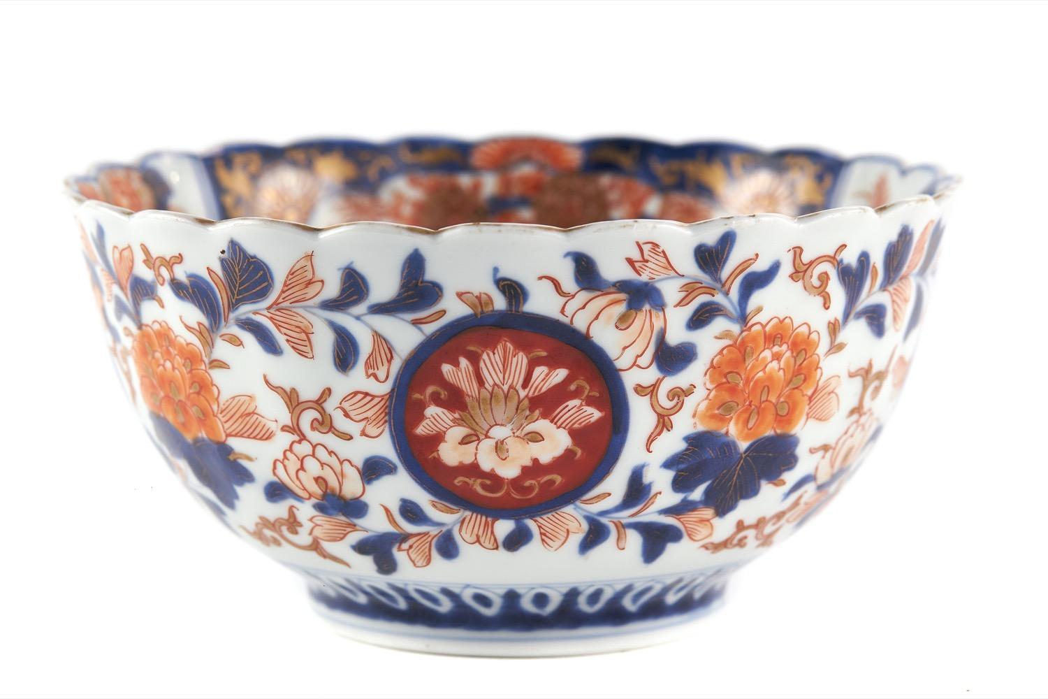 Cuenco Imari Japonés Antiguo en Bueno estado para la venta en Ipswich, GB