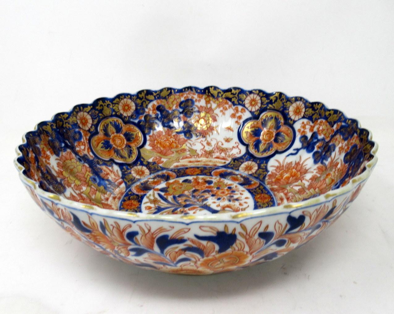 Anglo-Japanese Antique Japanese Imari Porcelain Bowl Centerpiece by Fukazawa Koransha, Japan