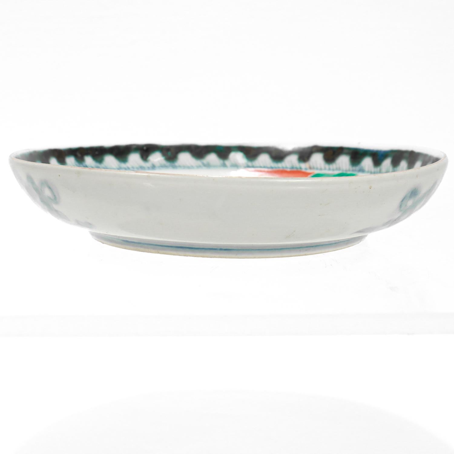 Antiker japanischer Imari Porcelain Teller oder Schale (20. Jahrhundert) im Angebot