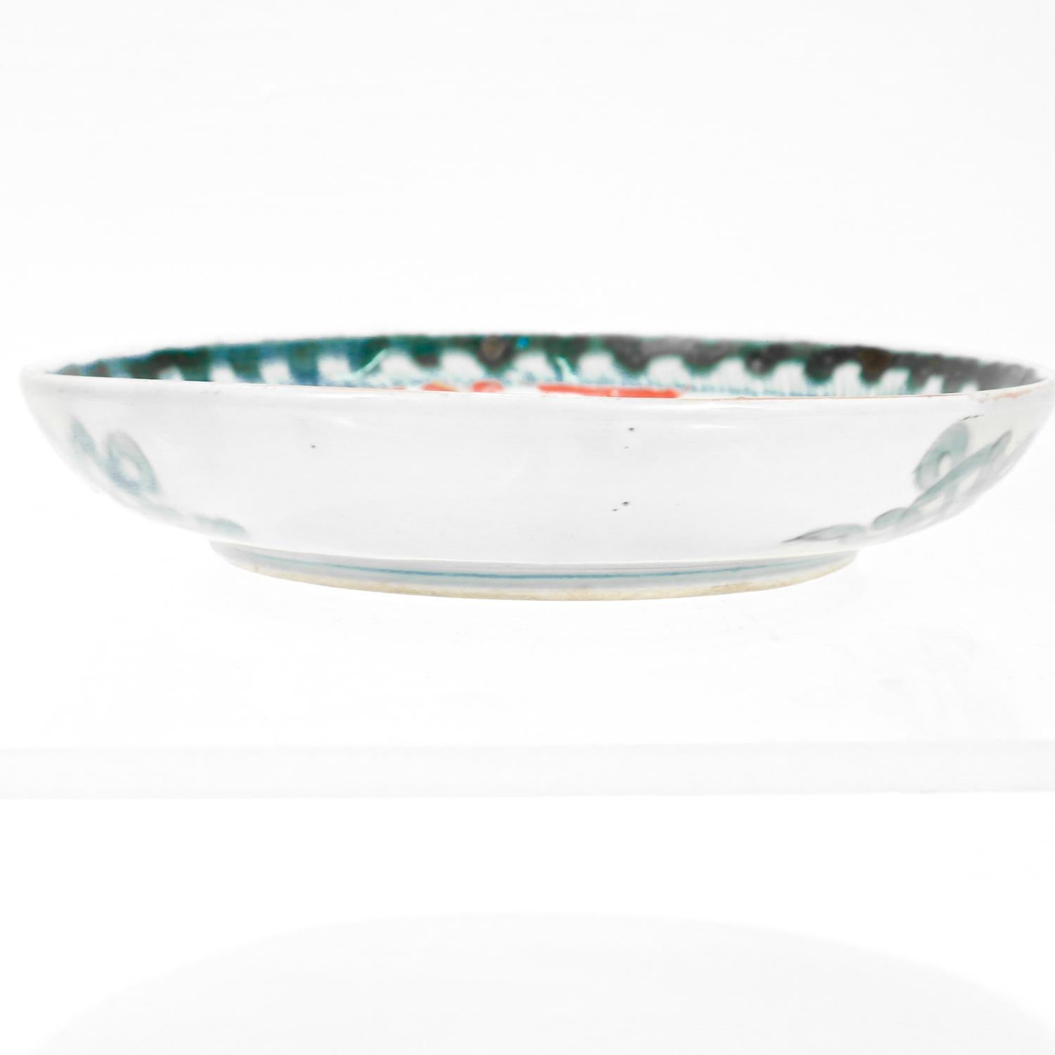 Antique Japanese Imari Porcelain Plate or Dish For Sale 3