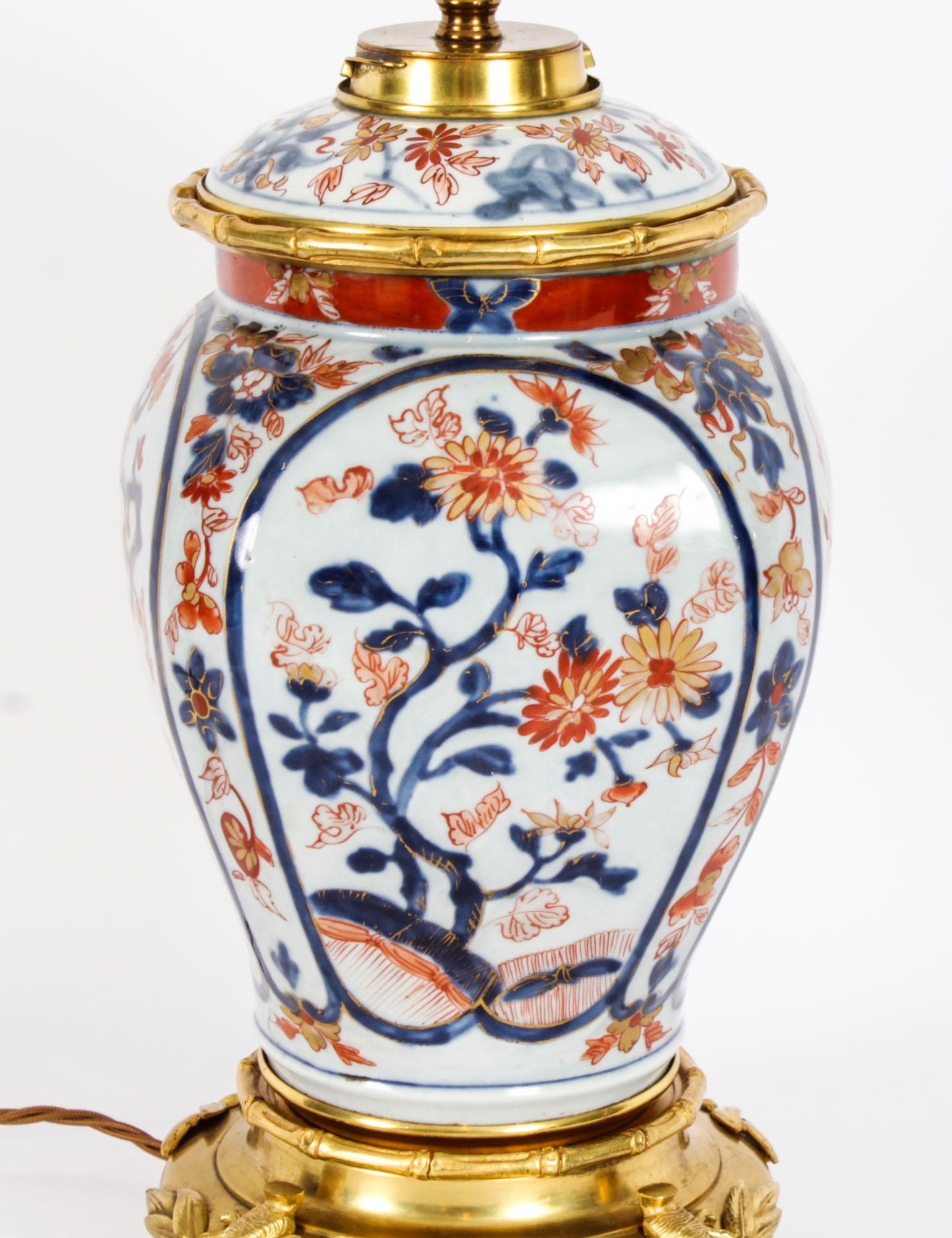 Ancienne lampe de table en porcelaine Imari C. 1840 19ème siècle en vente 5