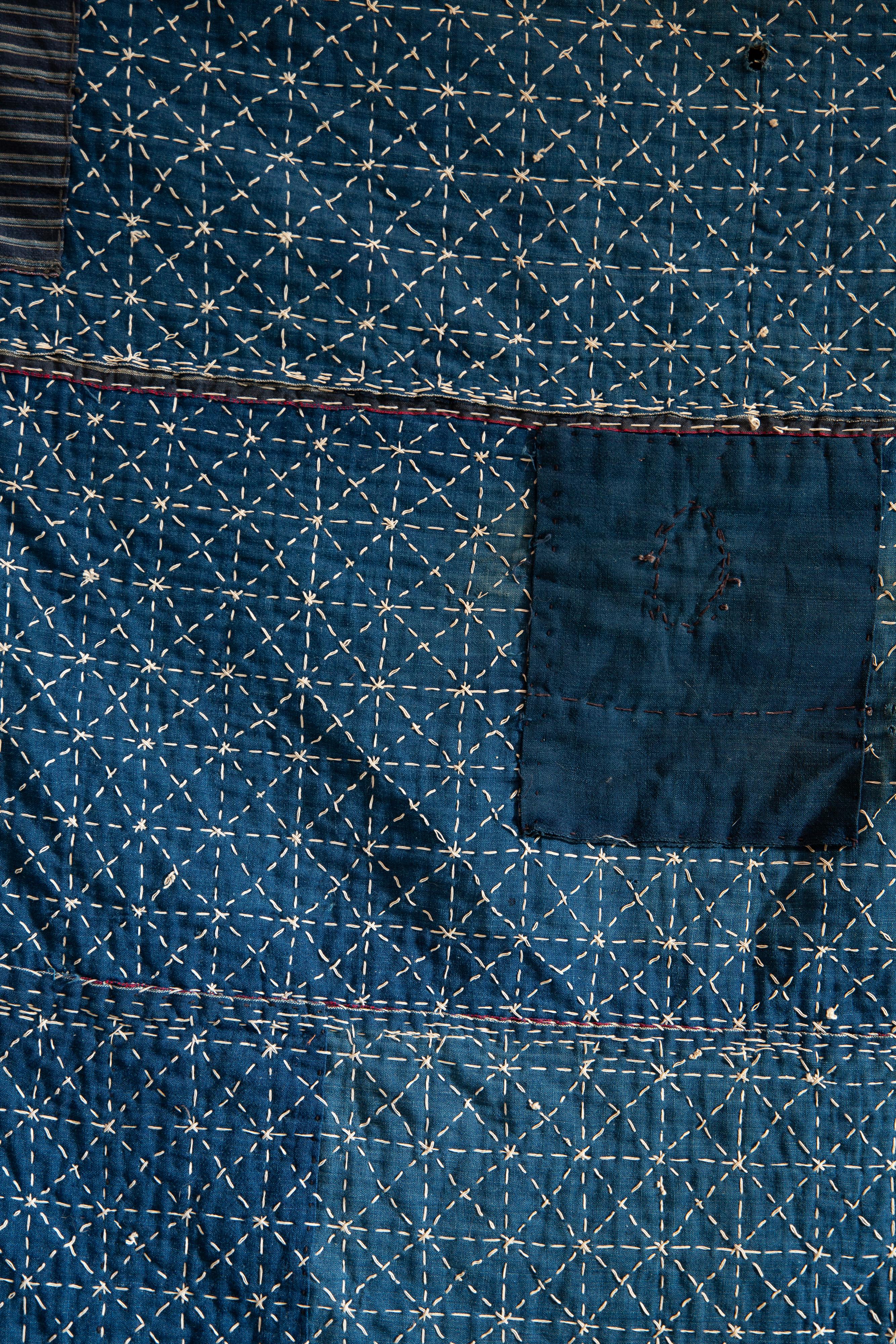 Antique Japanese Indigo Boro textile w/ Sashiko stitching abstract wabi sabi For Sale 7
