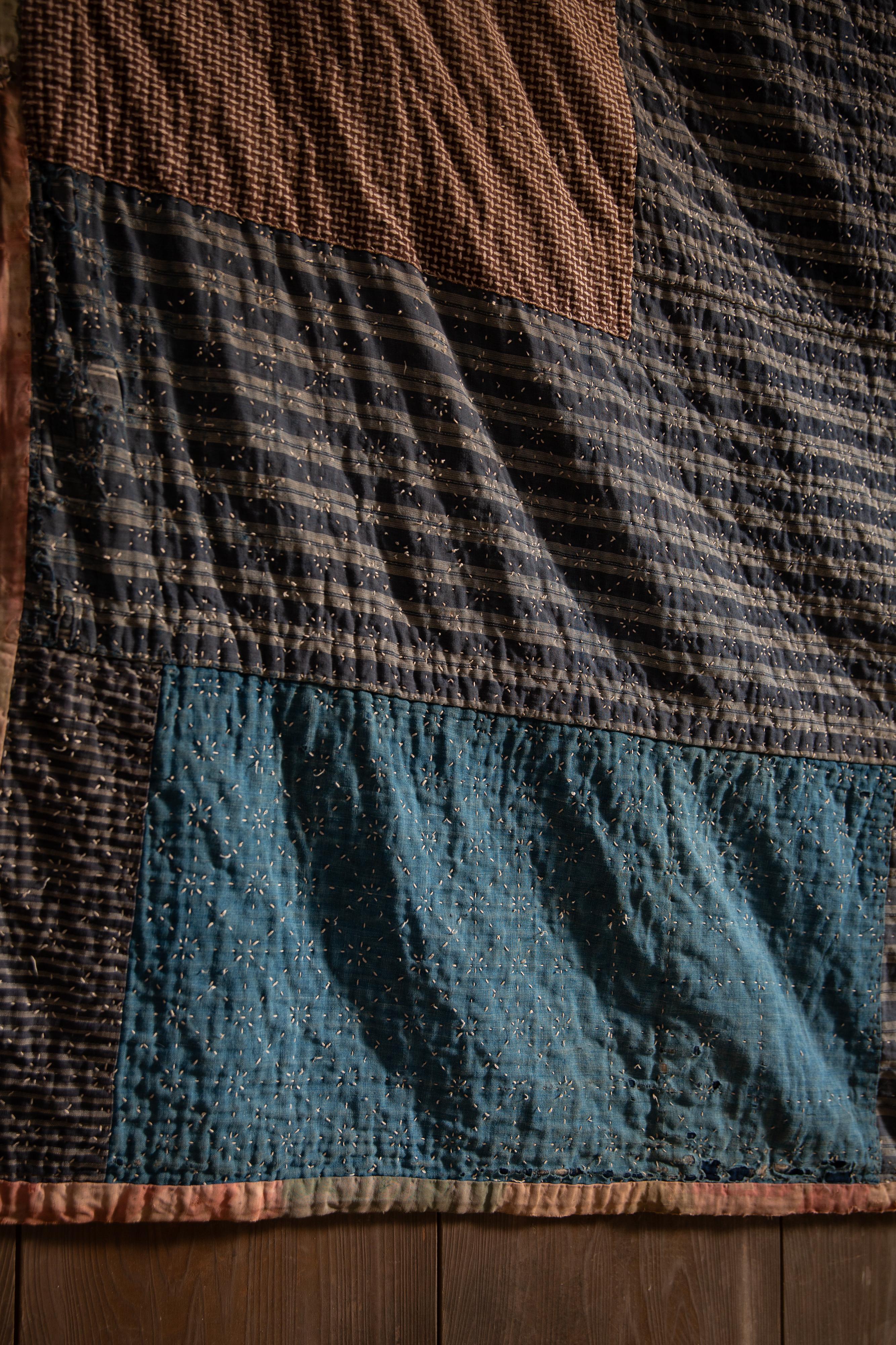 Antique Japanese Indigo Boro textile w/ Sashiko stitching abstract wabi sabi For Sale 3