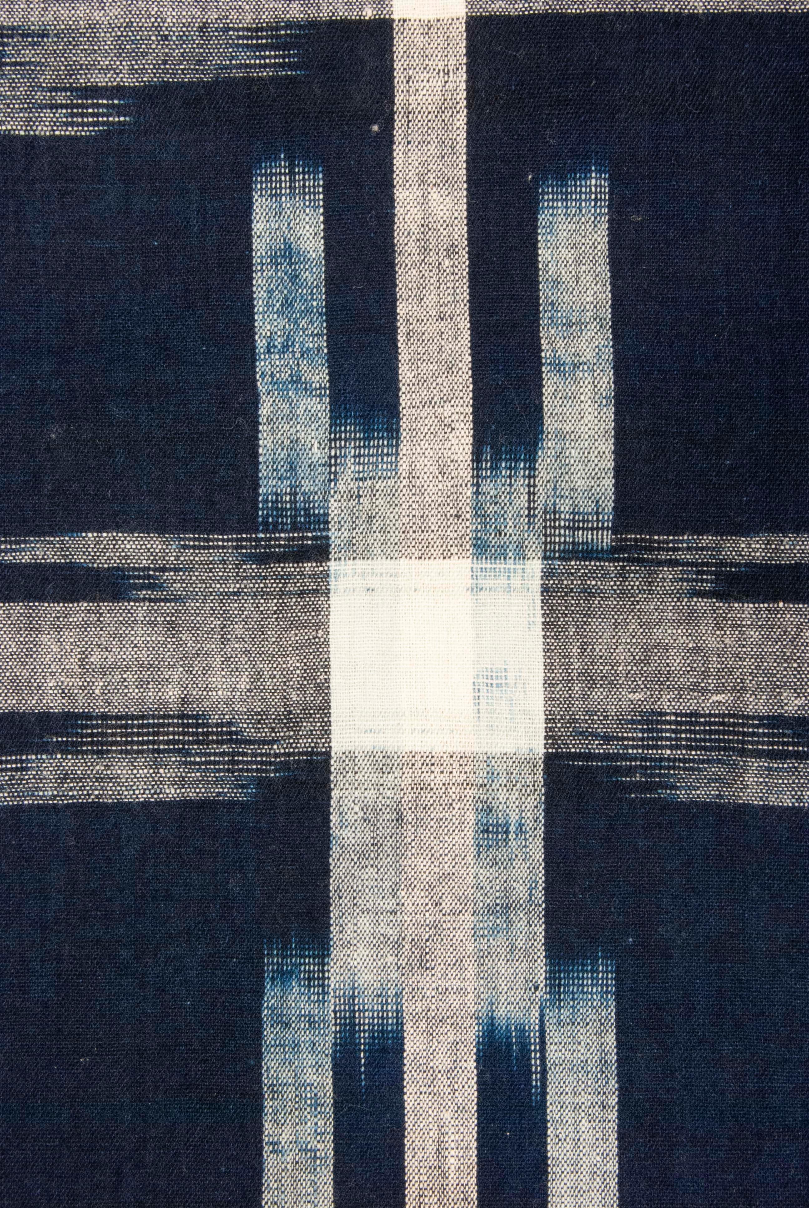 Antiker japanischer indigoblauer doppelseitiger Ikat Futon-Deckel im Zustand „Gut“ im Angebot in Point Richmond, CA