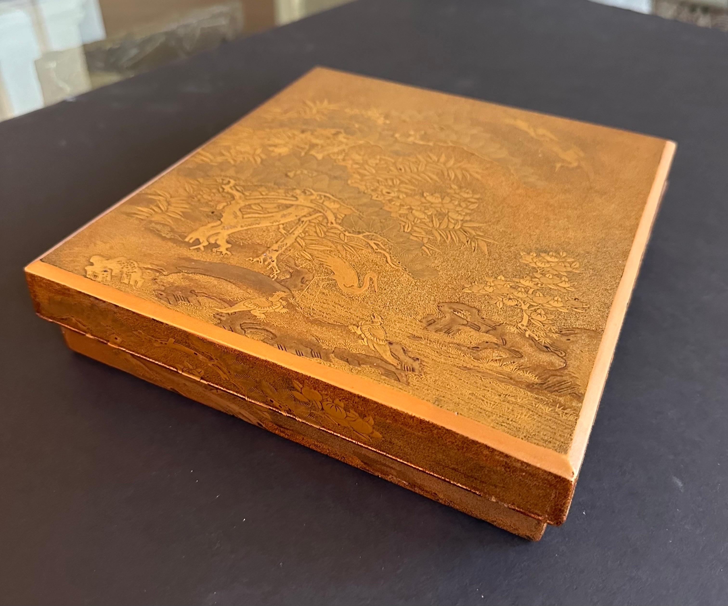 Antica scatola di lacca giapponese Ink Stone Maki-e Suzuribako Edo Provenienza in vendita 12