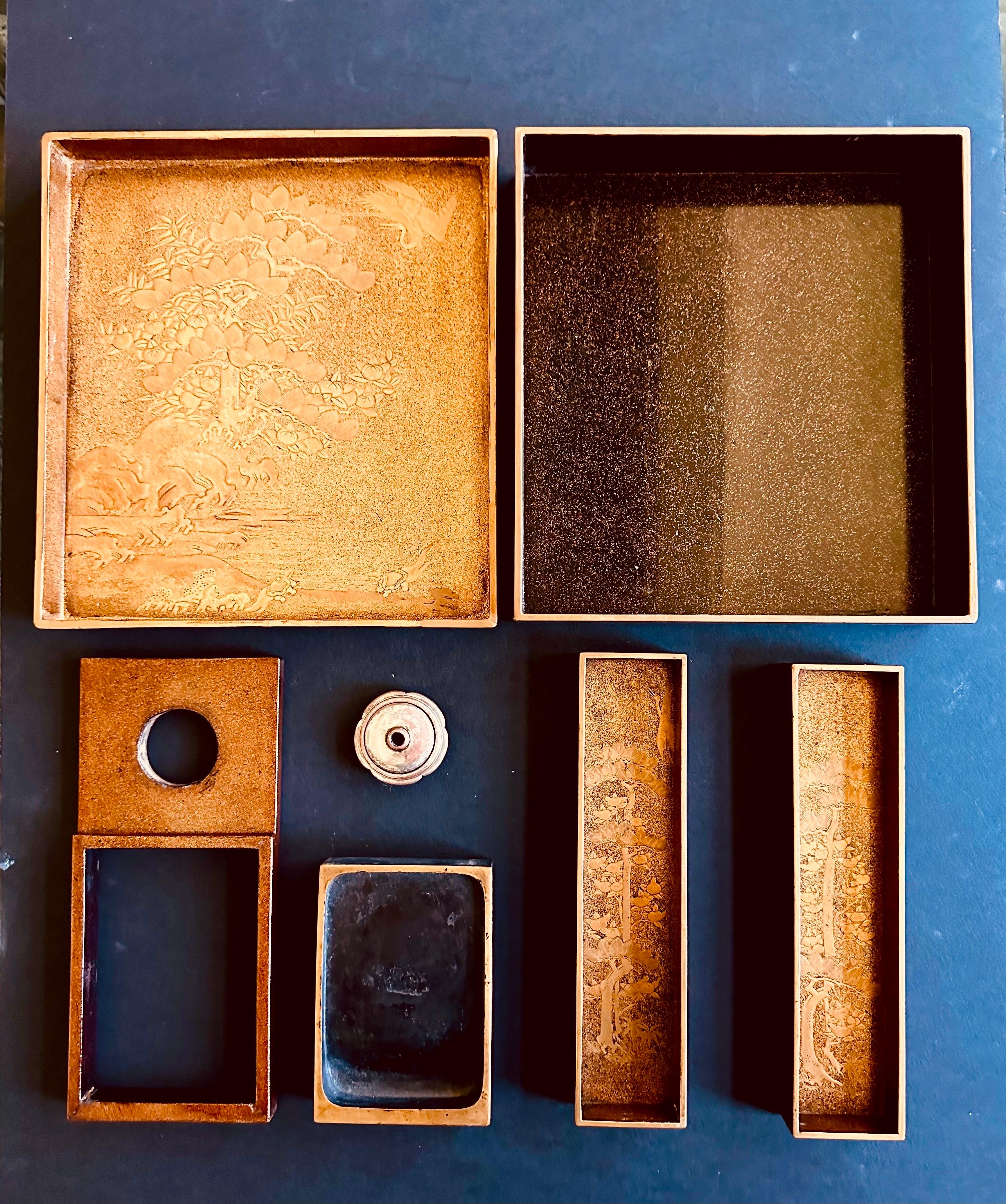 Antica scatola di lacca giapponese Ink Stone Maki-e Suzuribako Edo Provenienza in vendita 2