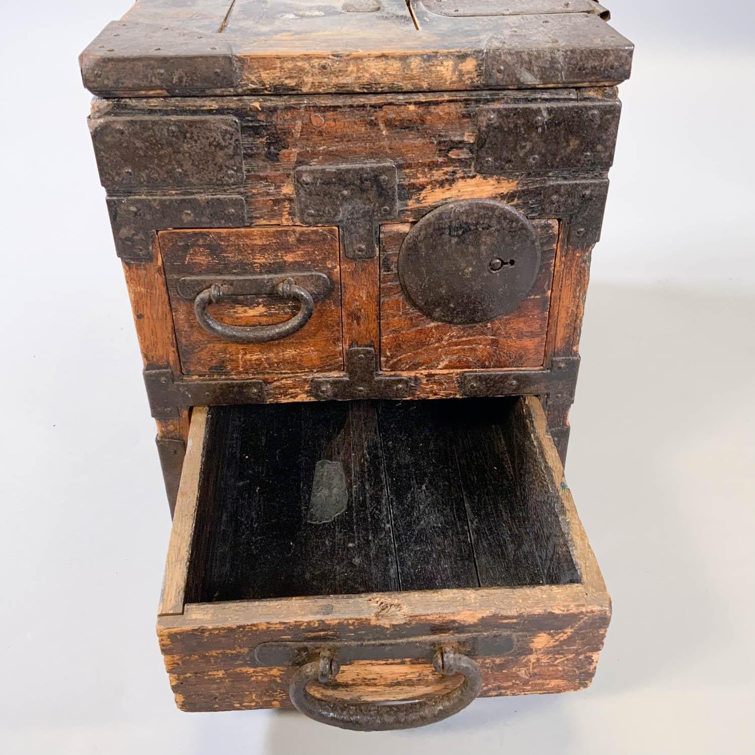 19th Century Antique Japanese Iron and Wood Tansu Suzuribako Box For Sale