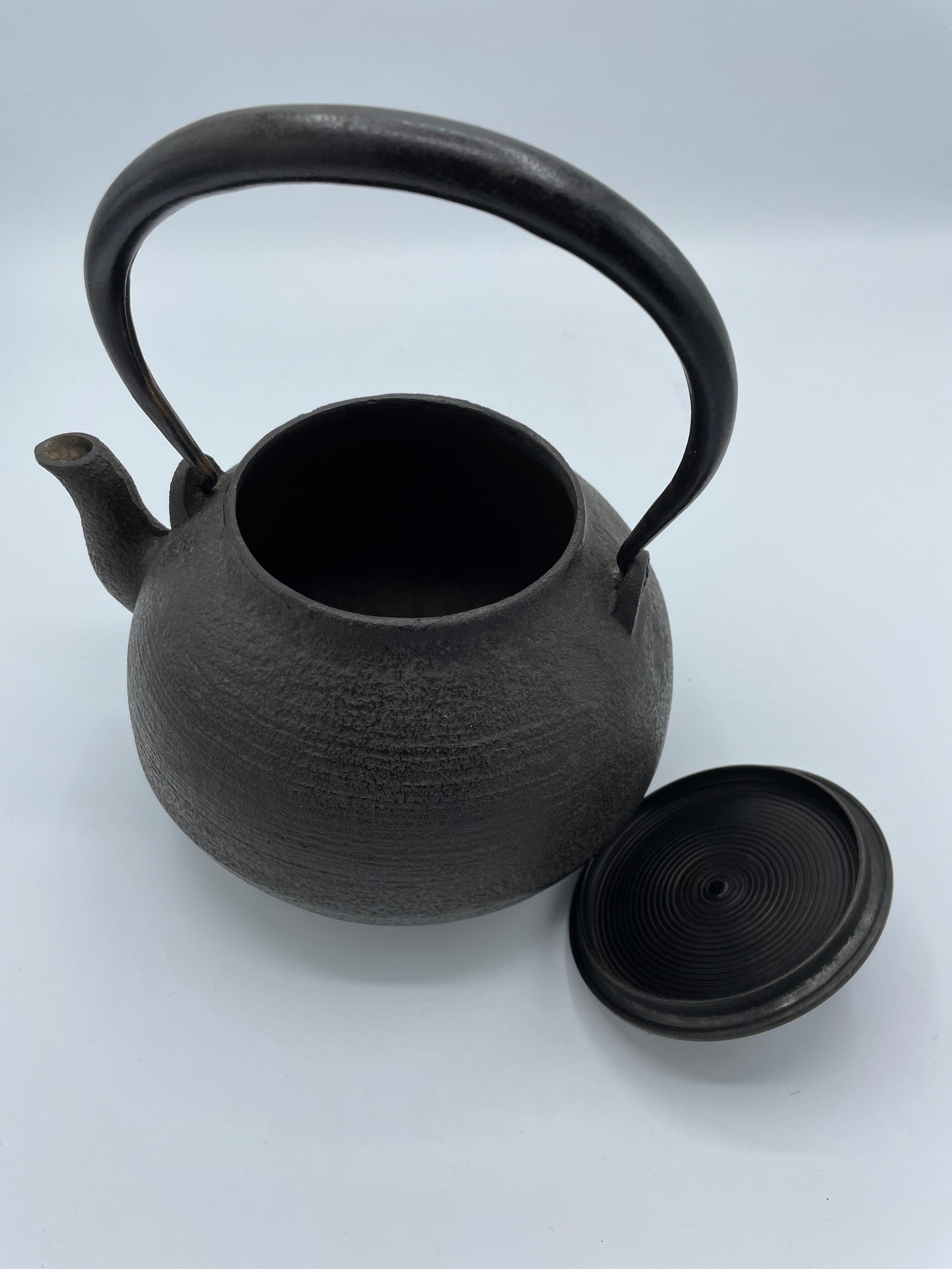 Antique Japanese Kettle with Iron Tetsubin 1930s 5