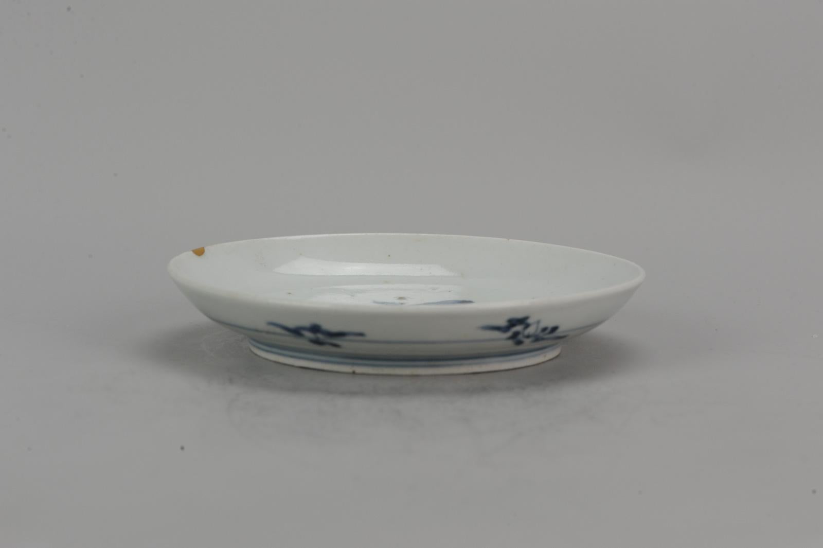 Antique Japanese Ko-Imari Plate Arita Japan Porcelain, ca 1660-1680 In Good Condition For Sale In Amsterdam, Noord Holland