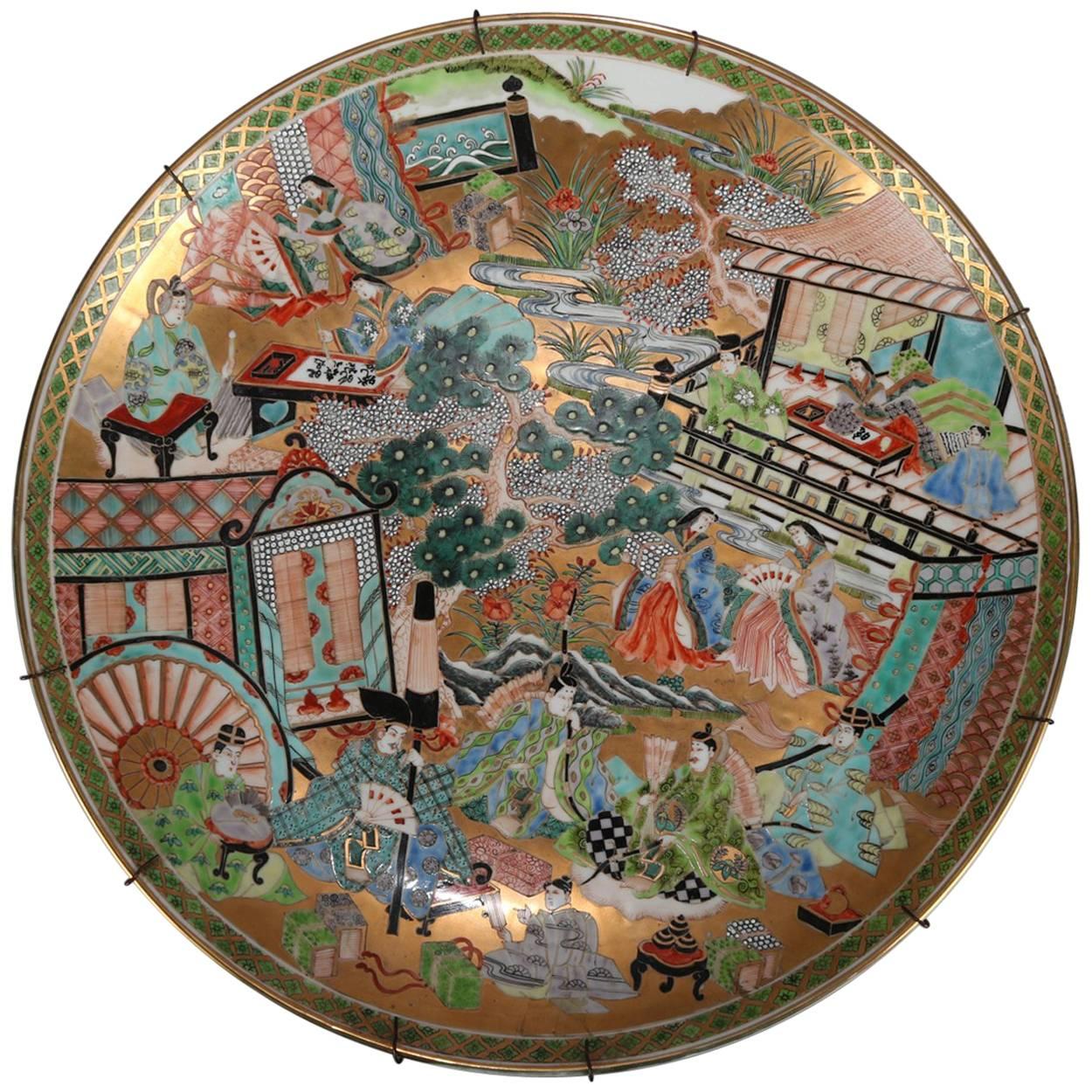 Antique Japanese Kutani Hand-Painted and Gilt Porcelain Charger, circa 1900