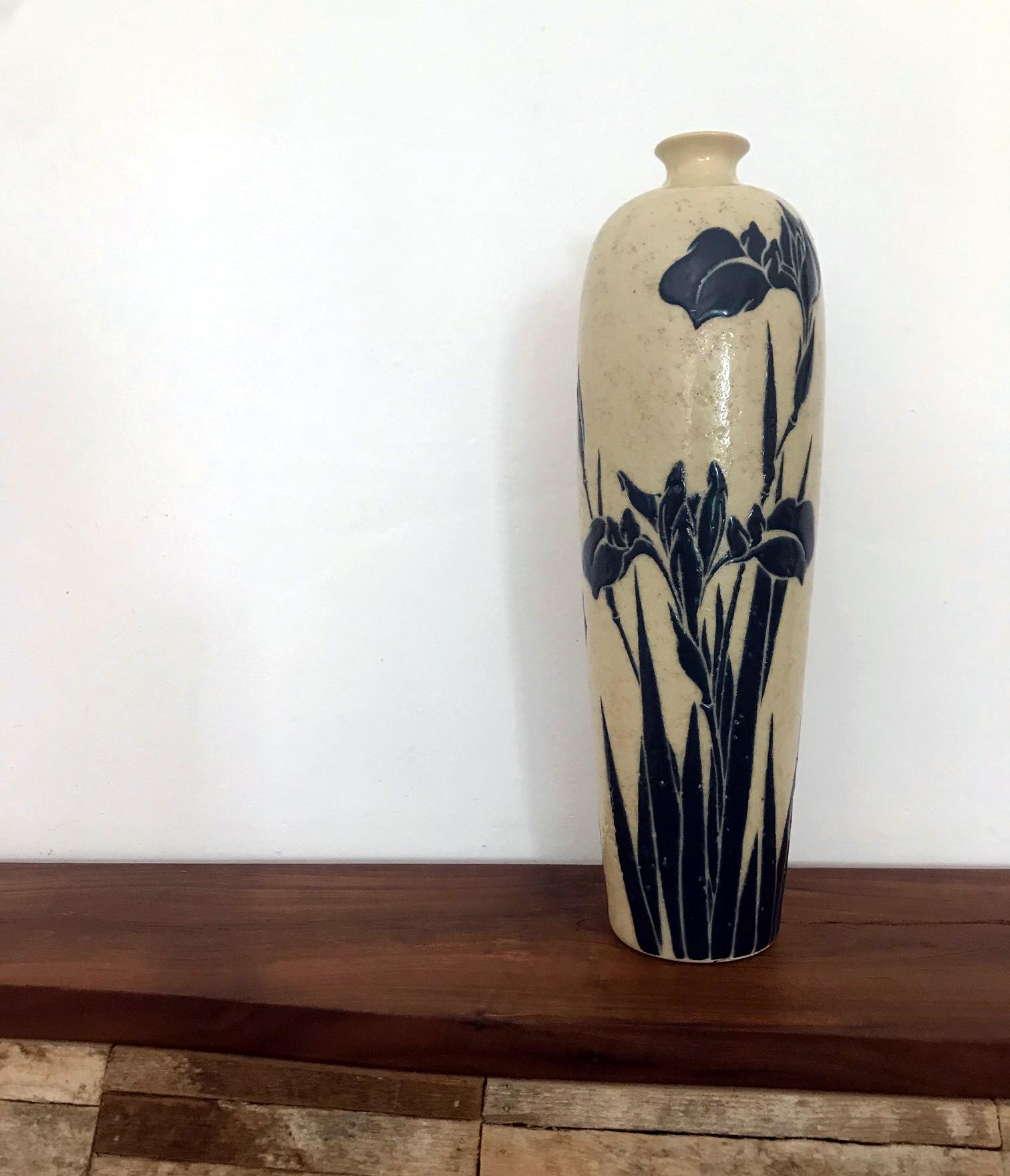 Japanische japanische Vase aus Kyoto-Ware, Ninsei zugeschrieben (Japonismus) im Angebot
