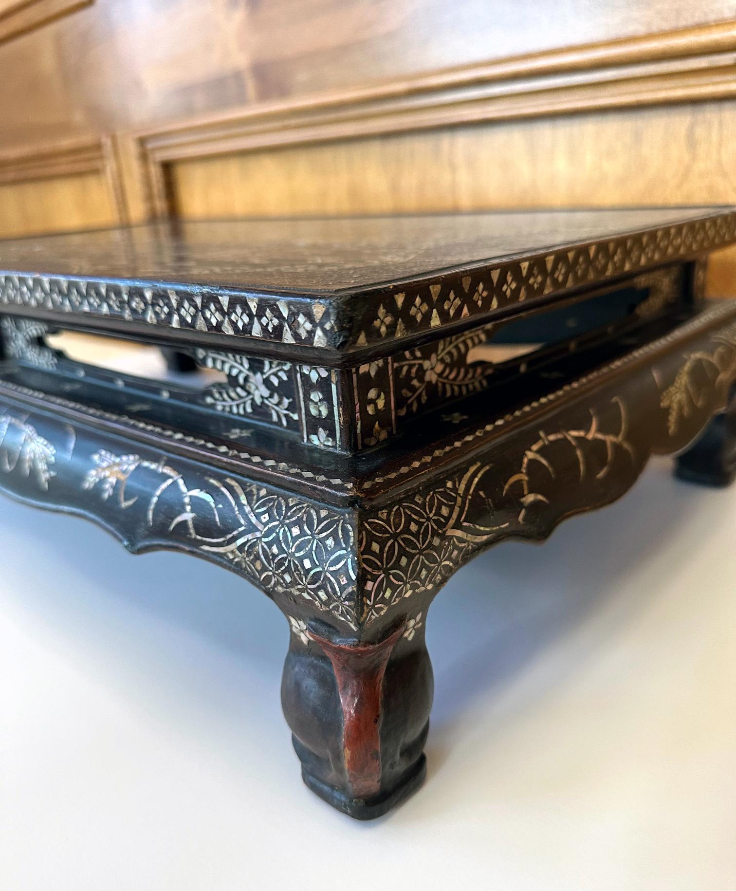 Mother-of-Pearl Antique Japanese Lacquer and Inlay Kang Table from Ryukyu Island For Sale