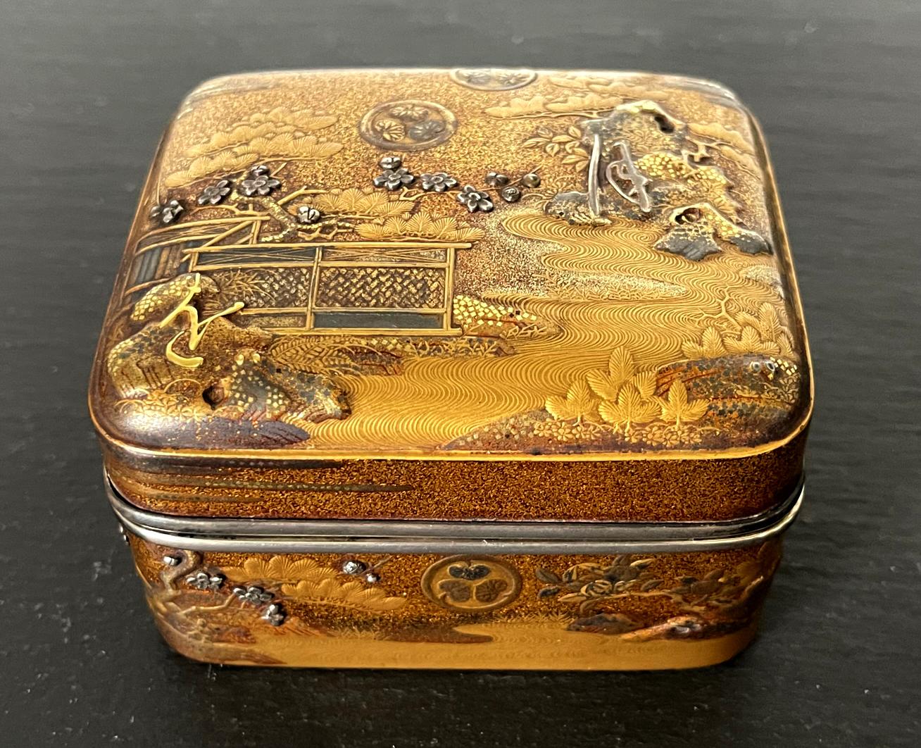 A small but intricately decorated Japanese lacquer box Kobako from Edo period circa 18th century with possible lineage traced to Kishu Tokugawa family. The box was likely used to contain incense powder based on its size and shape. The rectangular