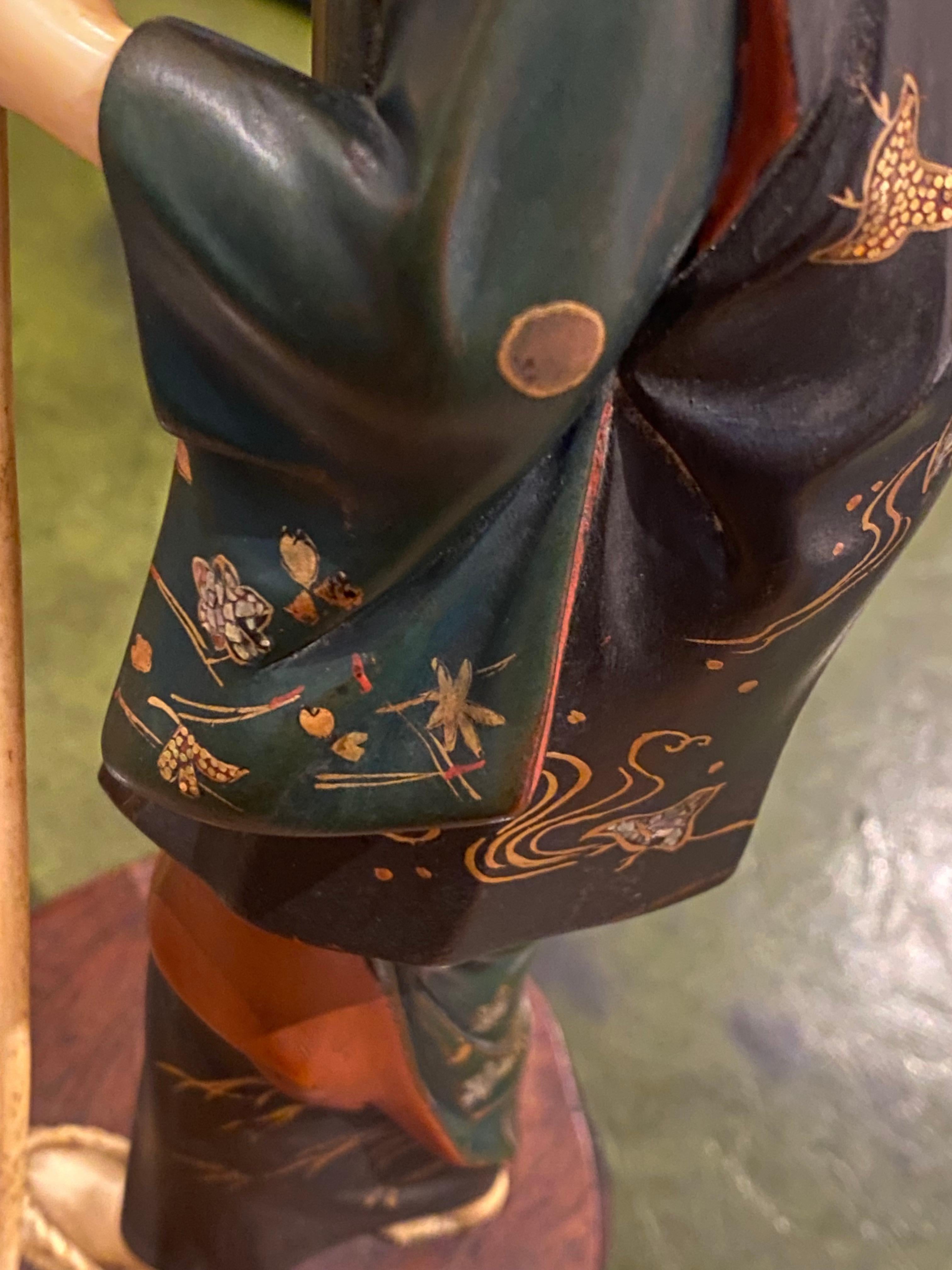 Antikes japanisches Okimono aus Lackholz, signiert Ryuichi, Meiji-Ära, um 1890. 8