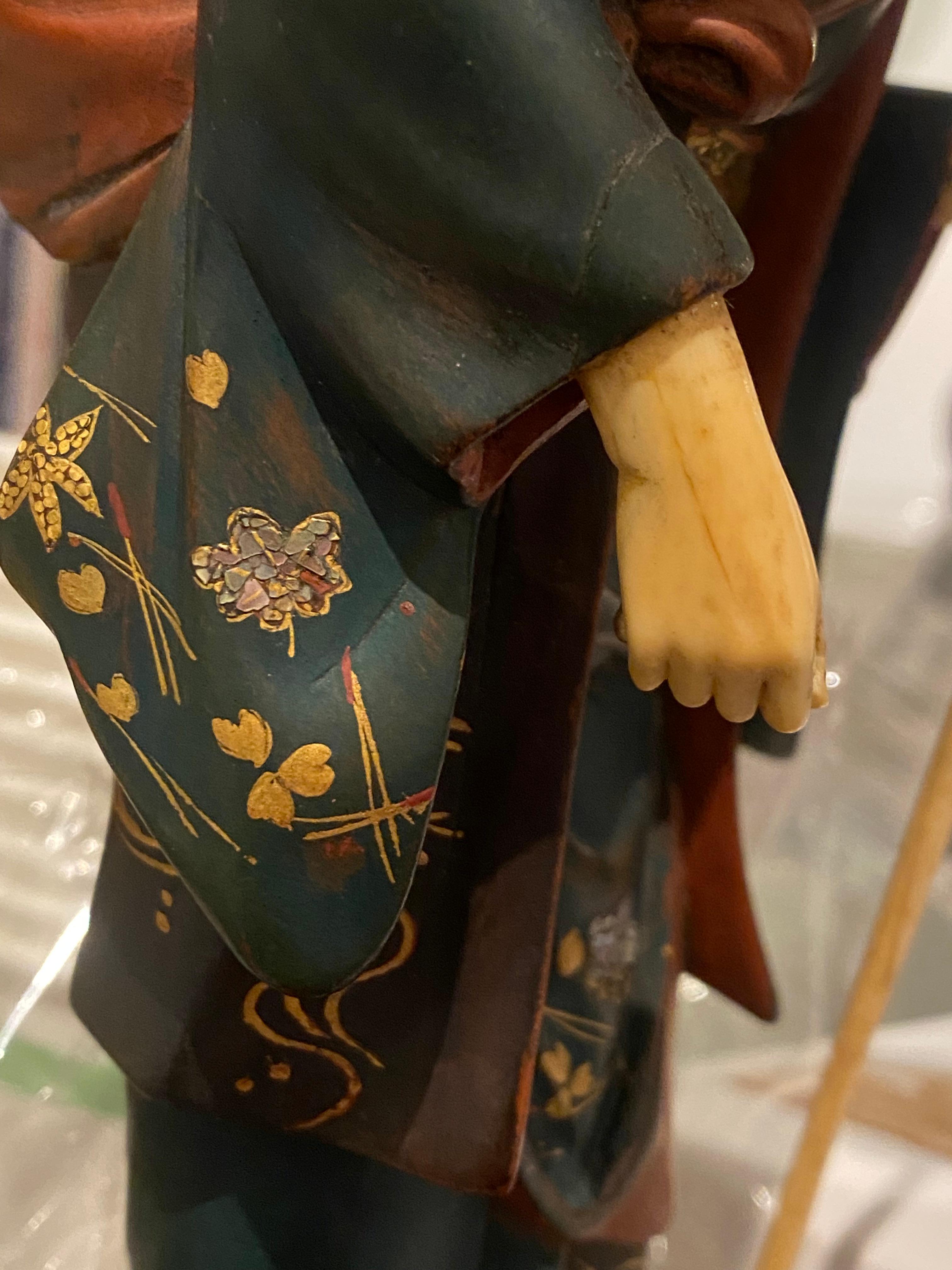 Antikes japanisches Okimono aus Lackholz, signiert Ryuichi, Meiji-Ära, um 1890. 5