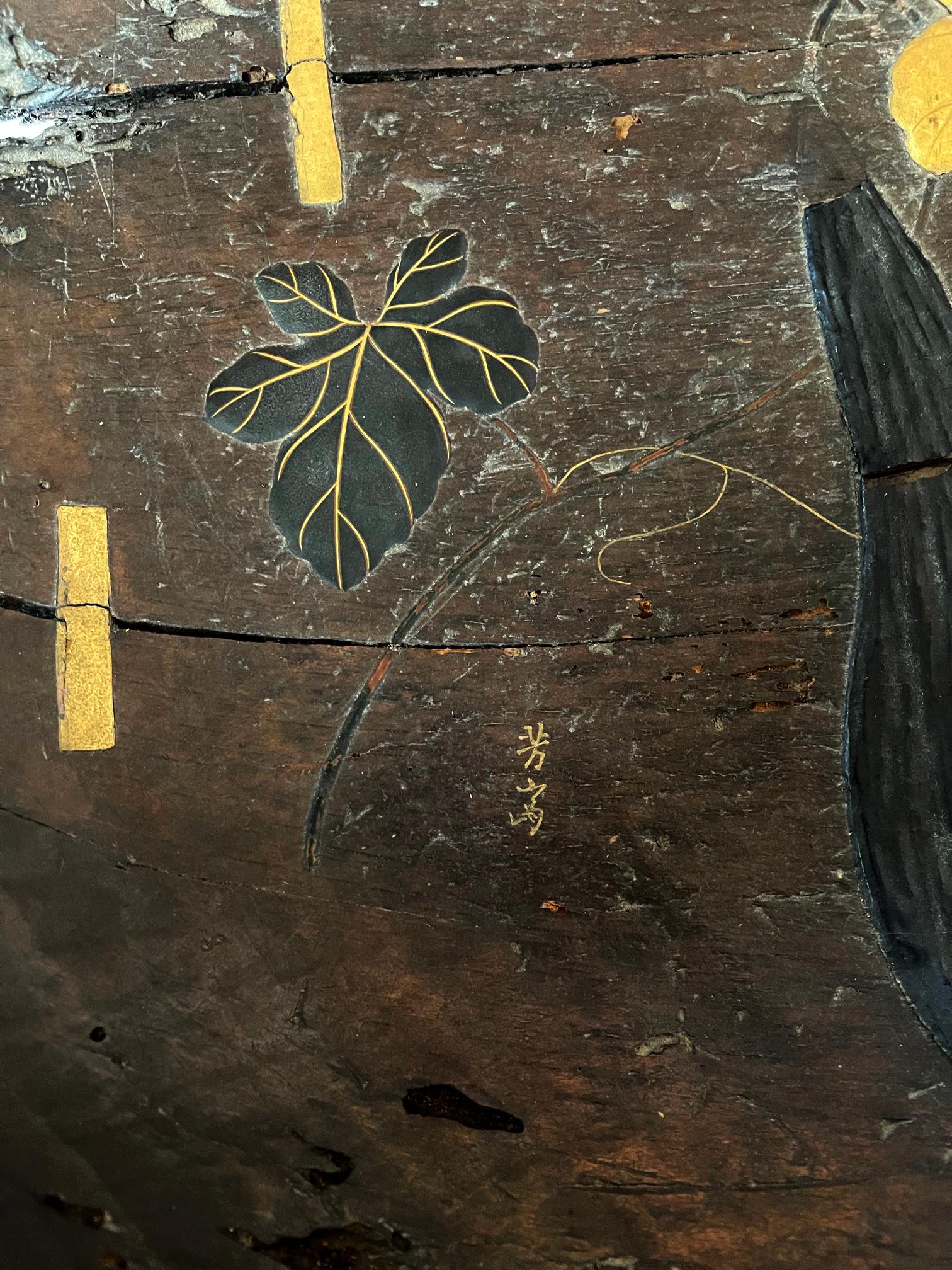 Antike japanische Wabi-Sabi-Schale aus lackiertem Holz im Angebot 11
