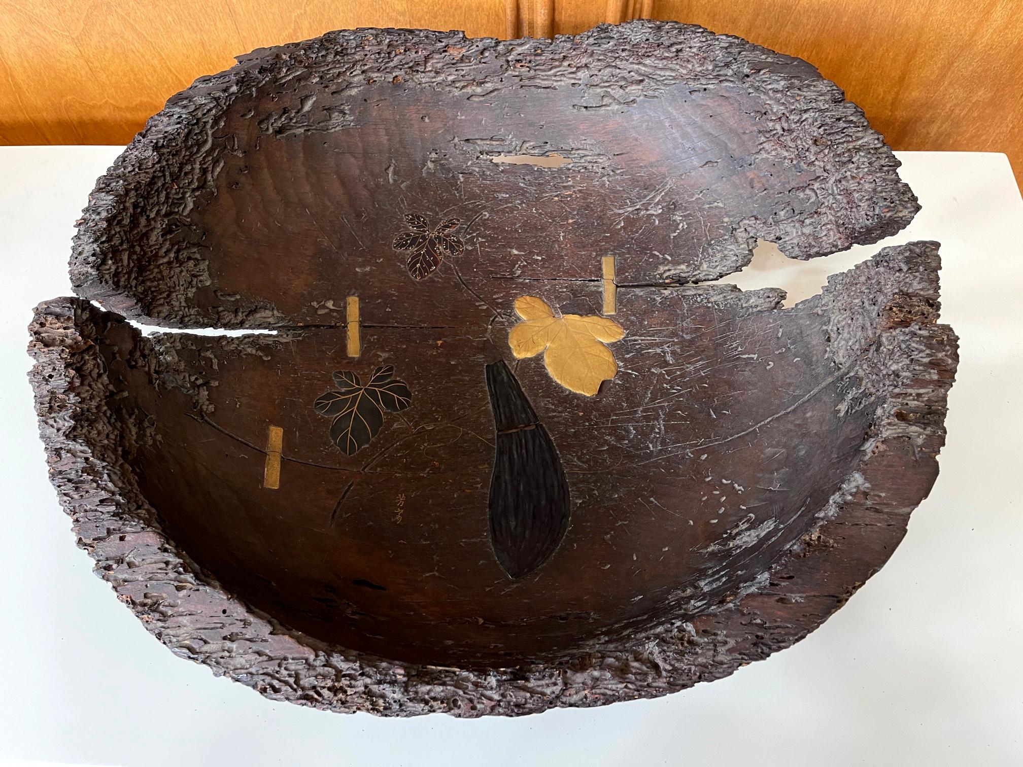 Antike japanische Wabi-Sabi-Schale aus lackiertem Holz im Zustand „Gut“ im Angebot in Atlanta, GA