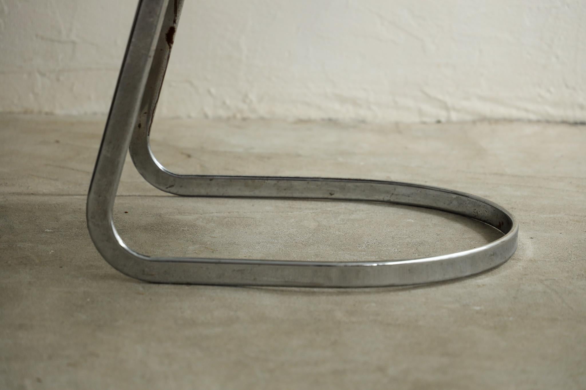 Silla de cuero japonesa antigua, Silla primitiva, Wabi-Sabi en venta 2