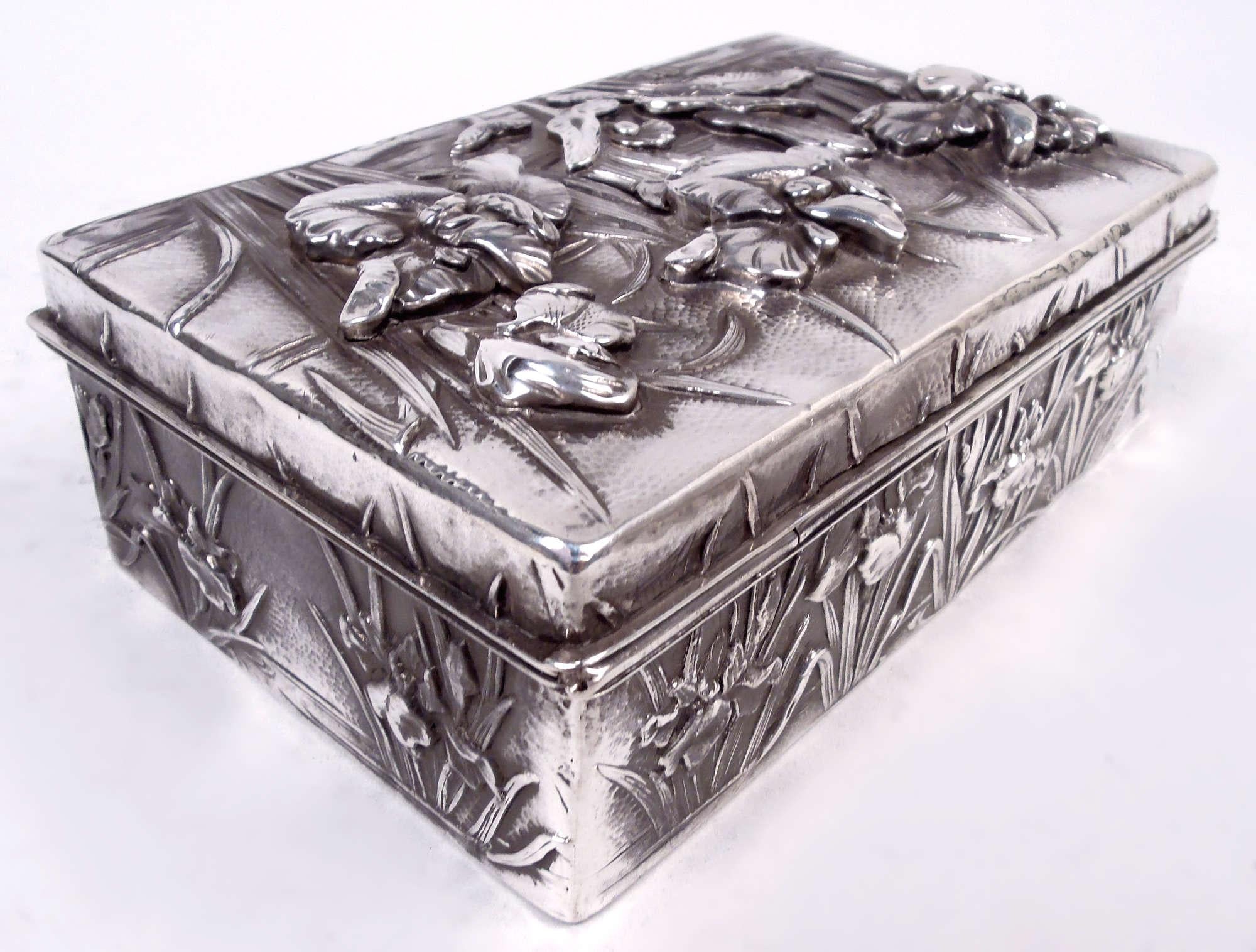 Antique Japanese Meiji Art Nouveau Silver Box with Iris Flowers For Sale 3