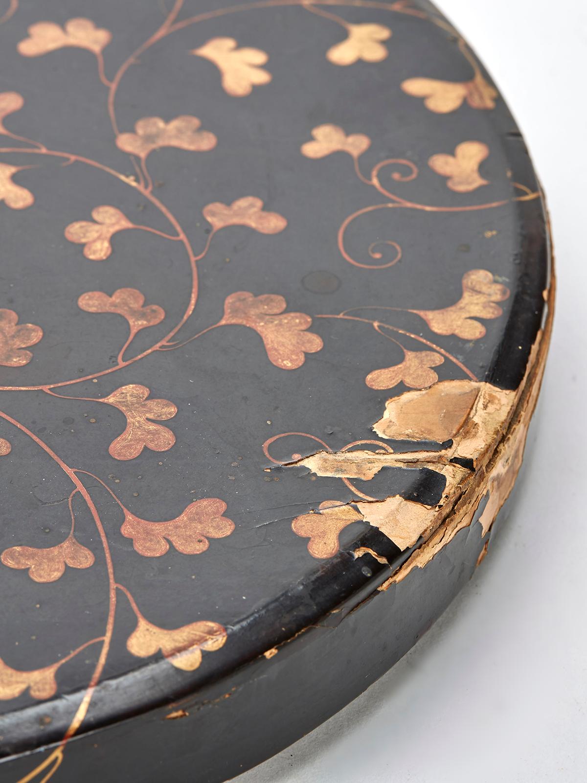 Molded Antique Japanese Meiji Bronze Mirror 19th Century For Sale