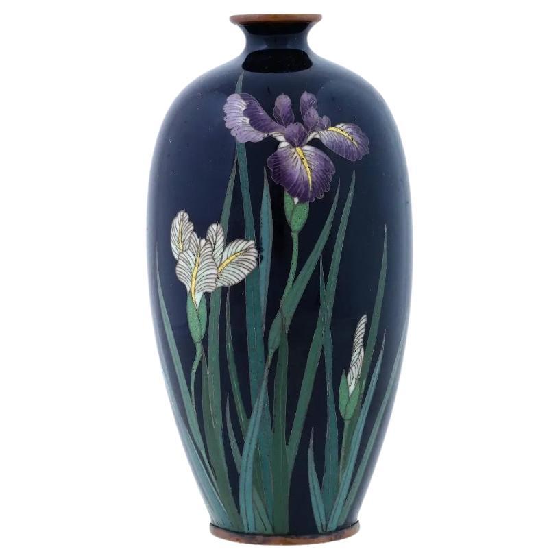 Vase japonais ancien à fleurs en émail cloisonné Meiji