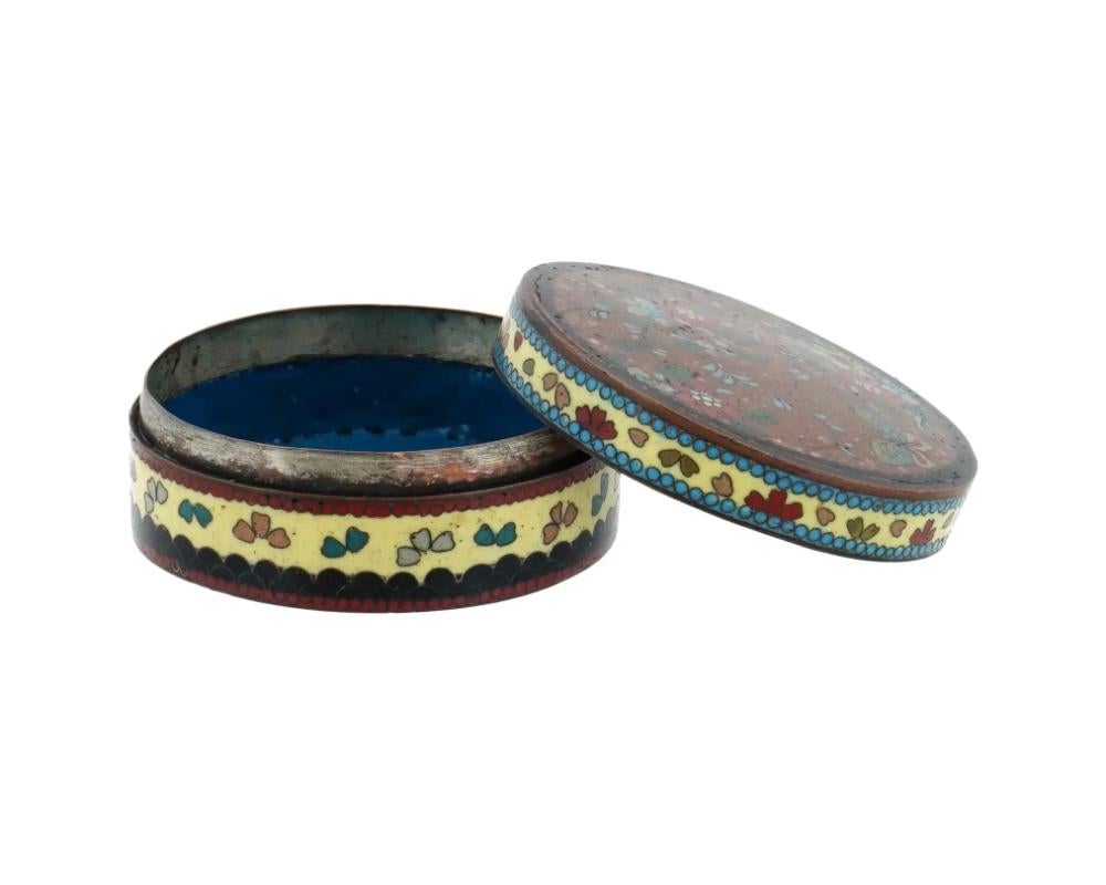 Cloissoné Antique Japanese Meiji Cloisonne Enamel Kogo Box For Sale