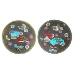 Antiguo Par de Platos Japoneses Meiji de Esmalte Cloisonné Plato