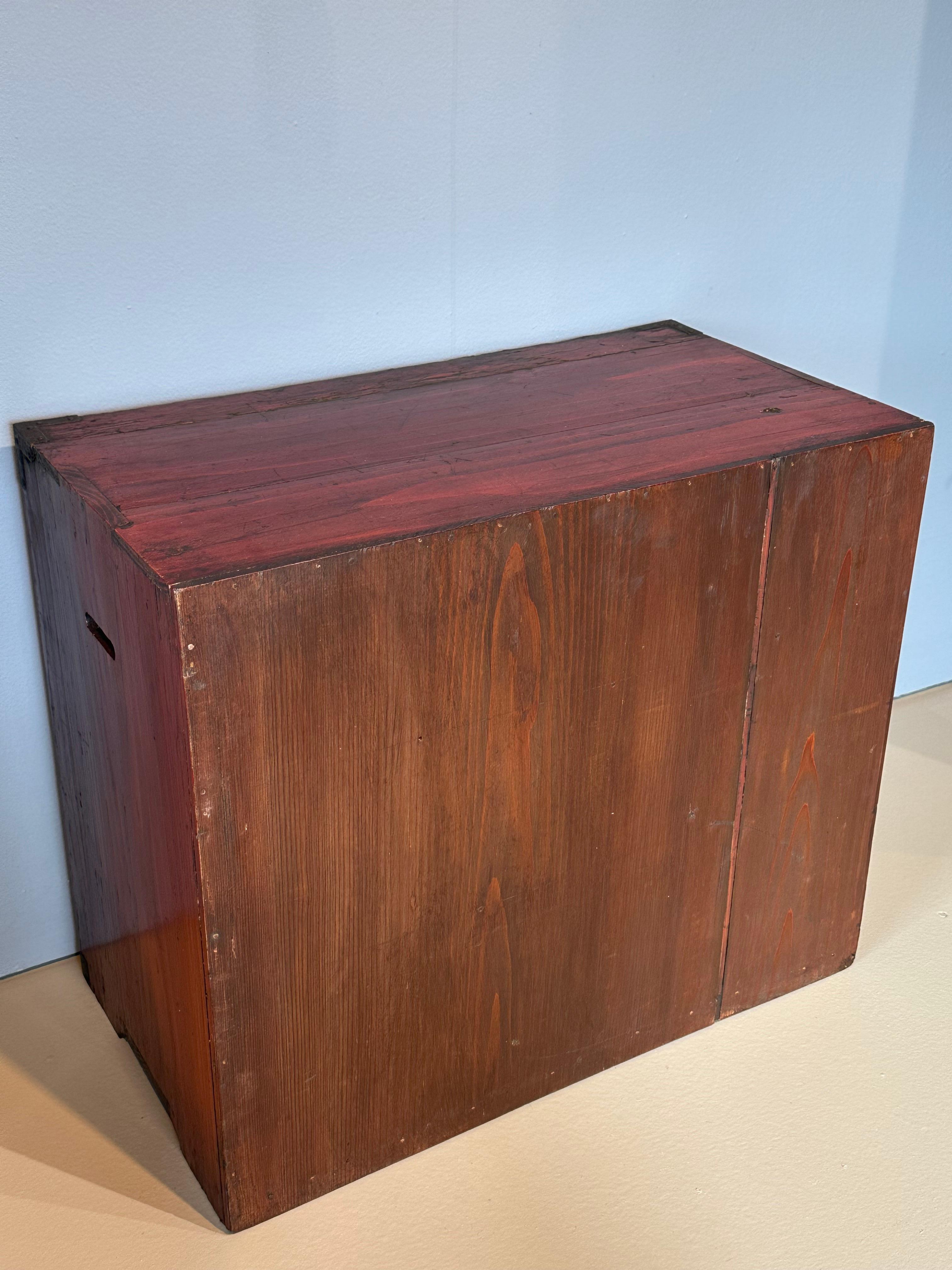 Antique Tansu personnel Kiri Kodansu de l'ère Meiji (vers 1870) 5 tiroirs 23 