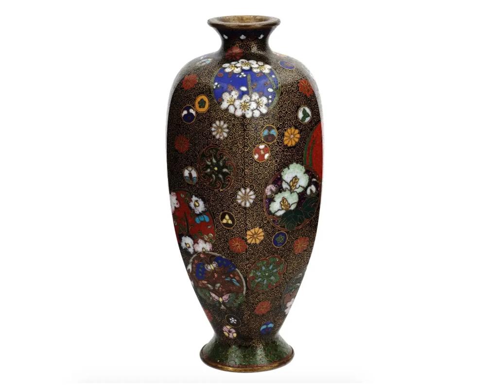 Antique Japanese Meiji Era Nagoya Cloisonne Vase In Good Condition For Sale In New York, NY