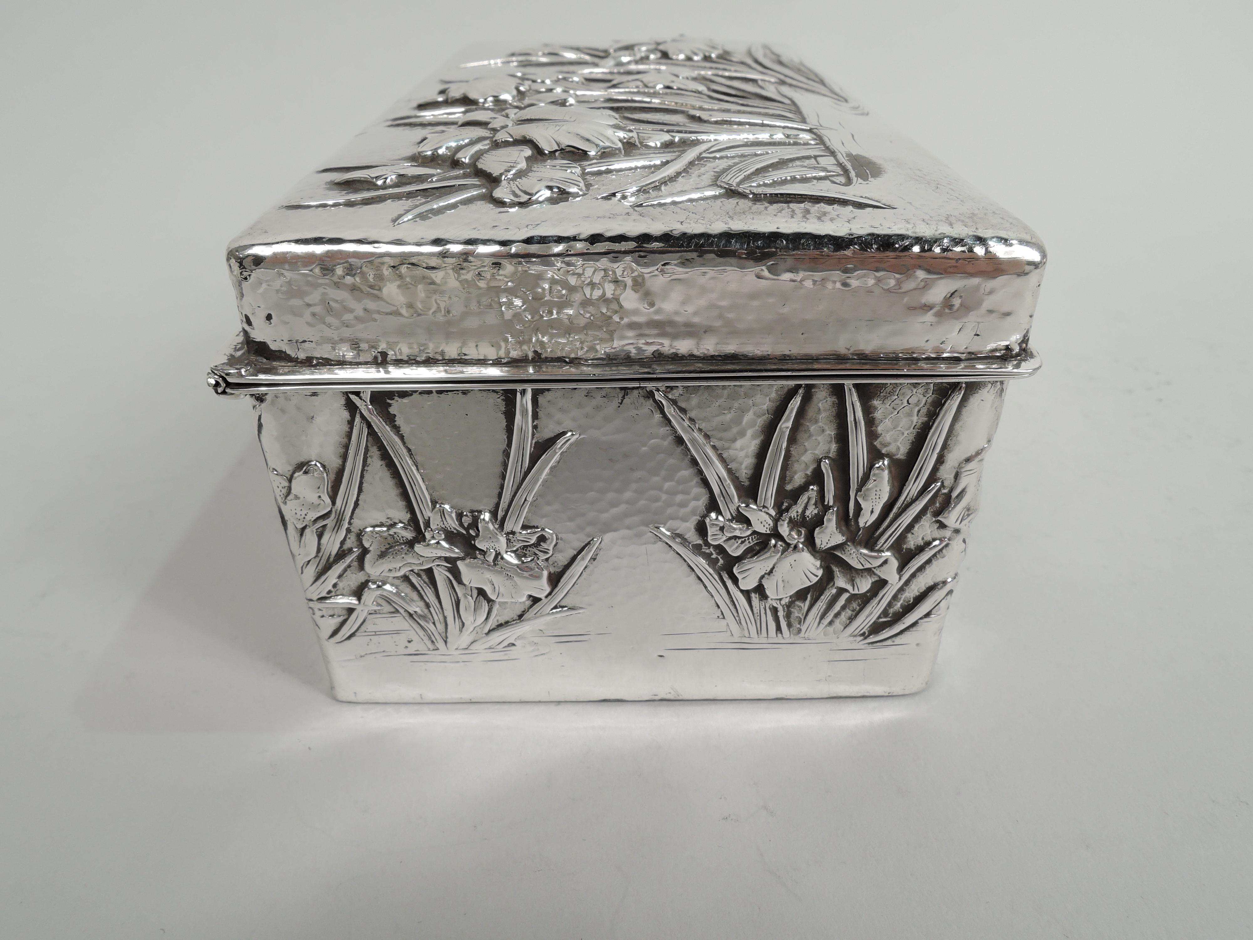 Antique Japanese Meiji-Era Silver Box with Iris Flowers In Good Condition For Sale In New York, NY