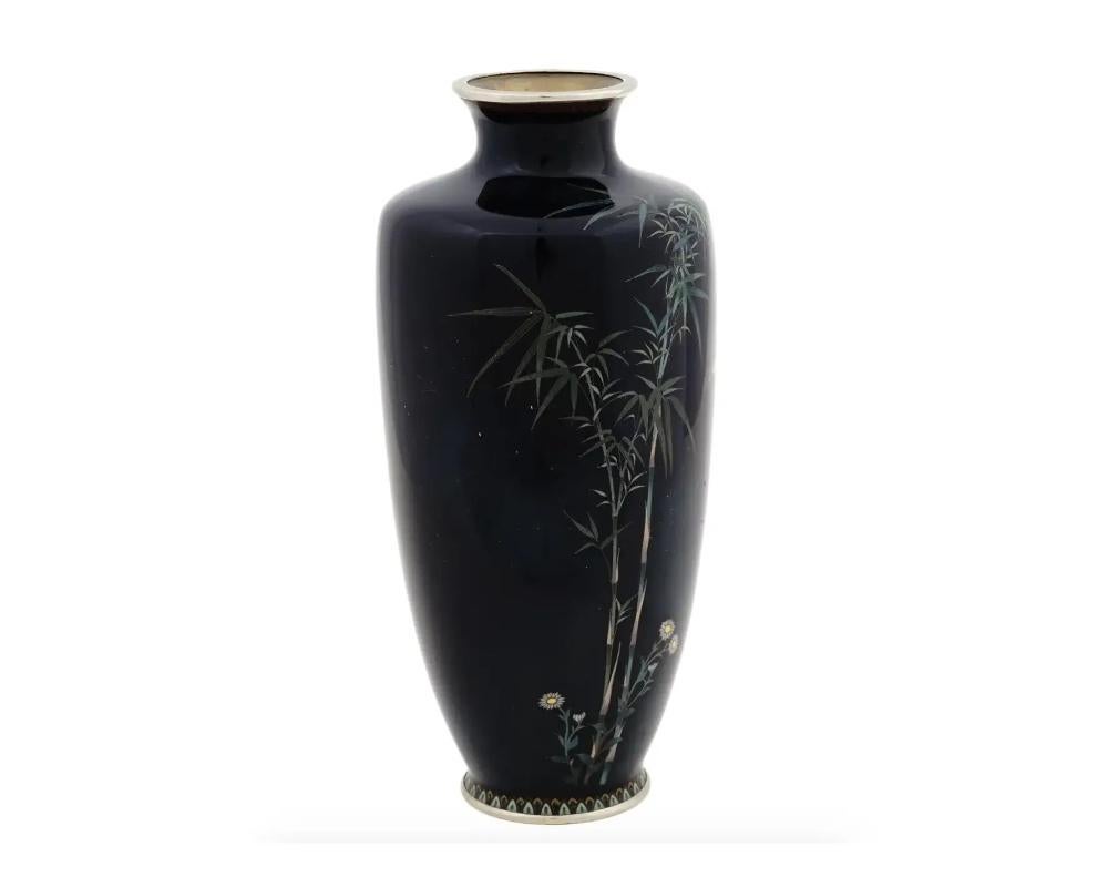 Antico Meiji Giapponese Cloisonne Argento Filo Smalto Vasi Uccelli in Bambù in vendita 1