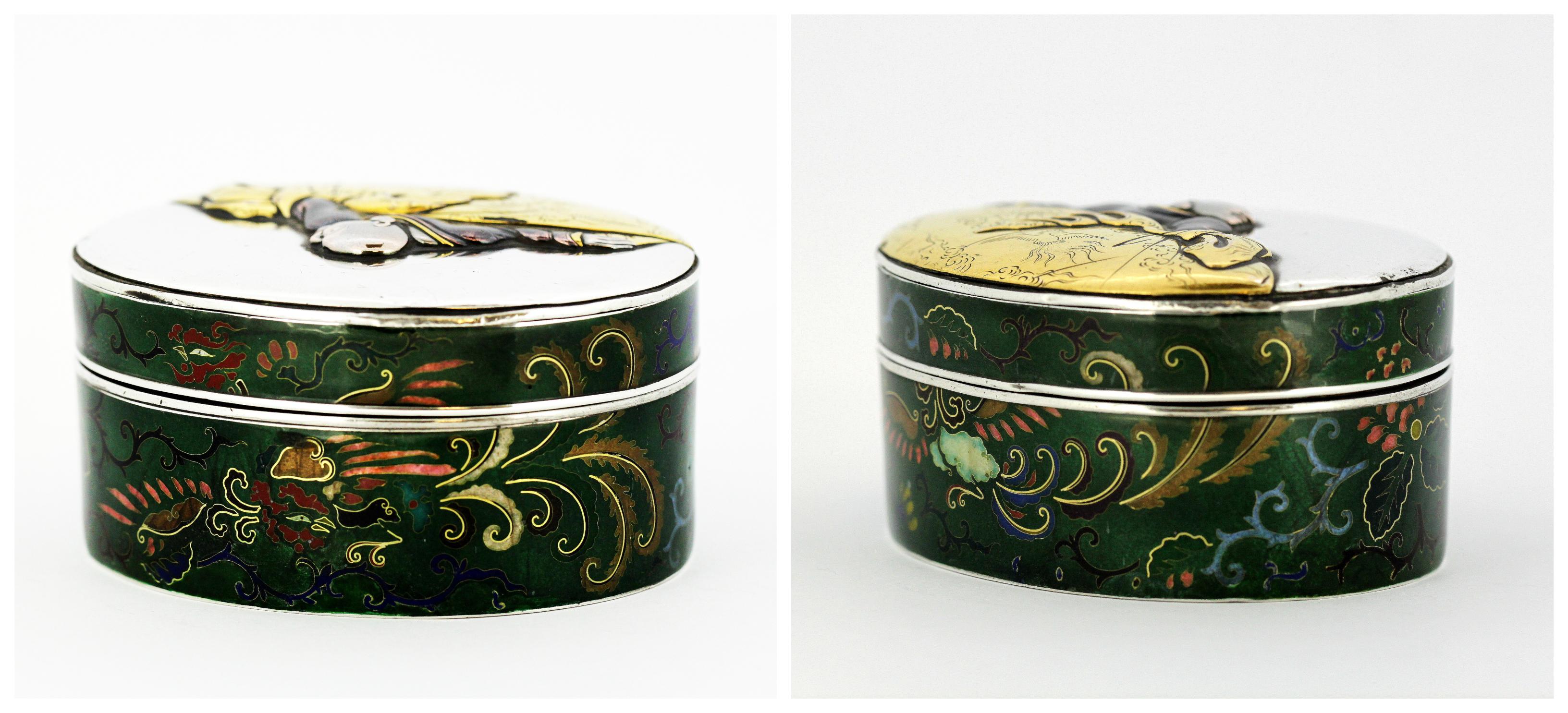 Antique Japanese Meiji Period 22-Karat Gold, Silver, Copper and Enamel Box In Good Condition In Braintree, GB