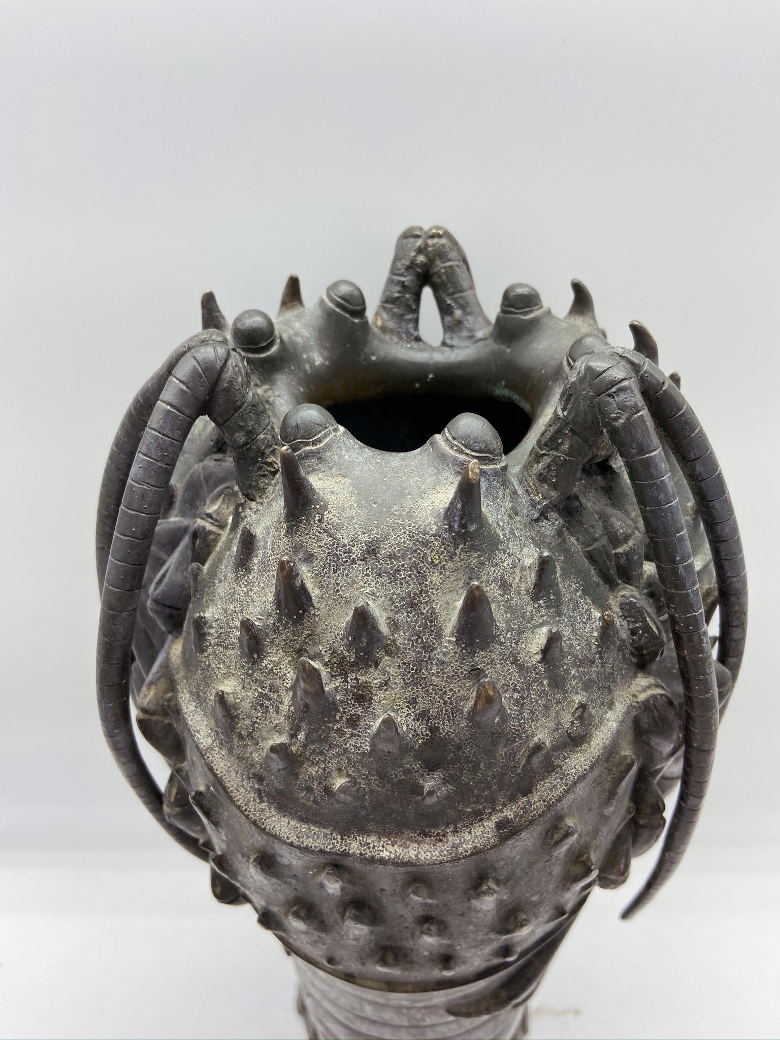 Antique Japanese Meiji Period Bronze Lobster Vase 4