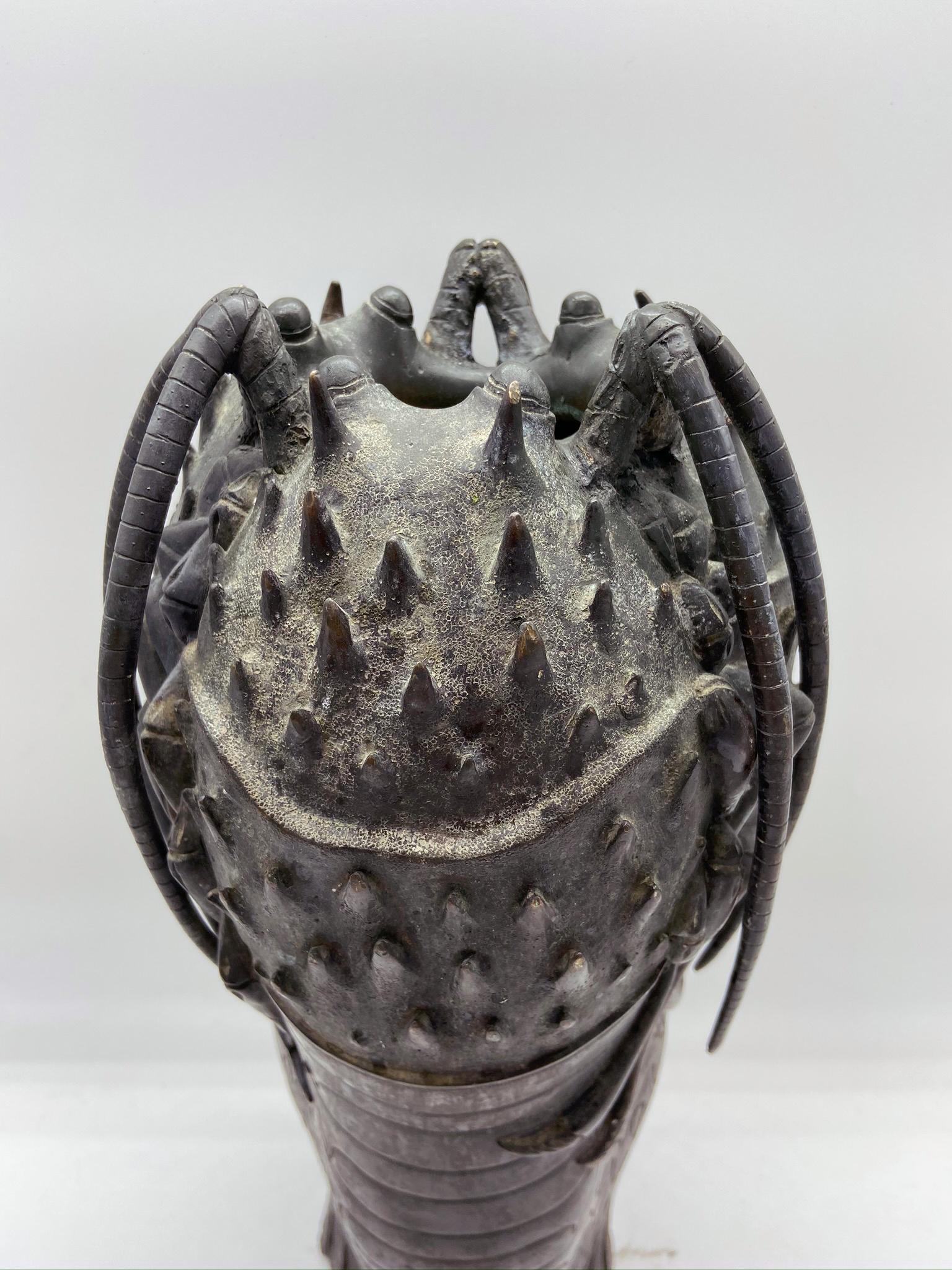 Antique Japanese Meiji Period Bronze Lobster Vase 5