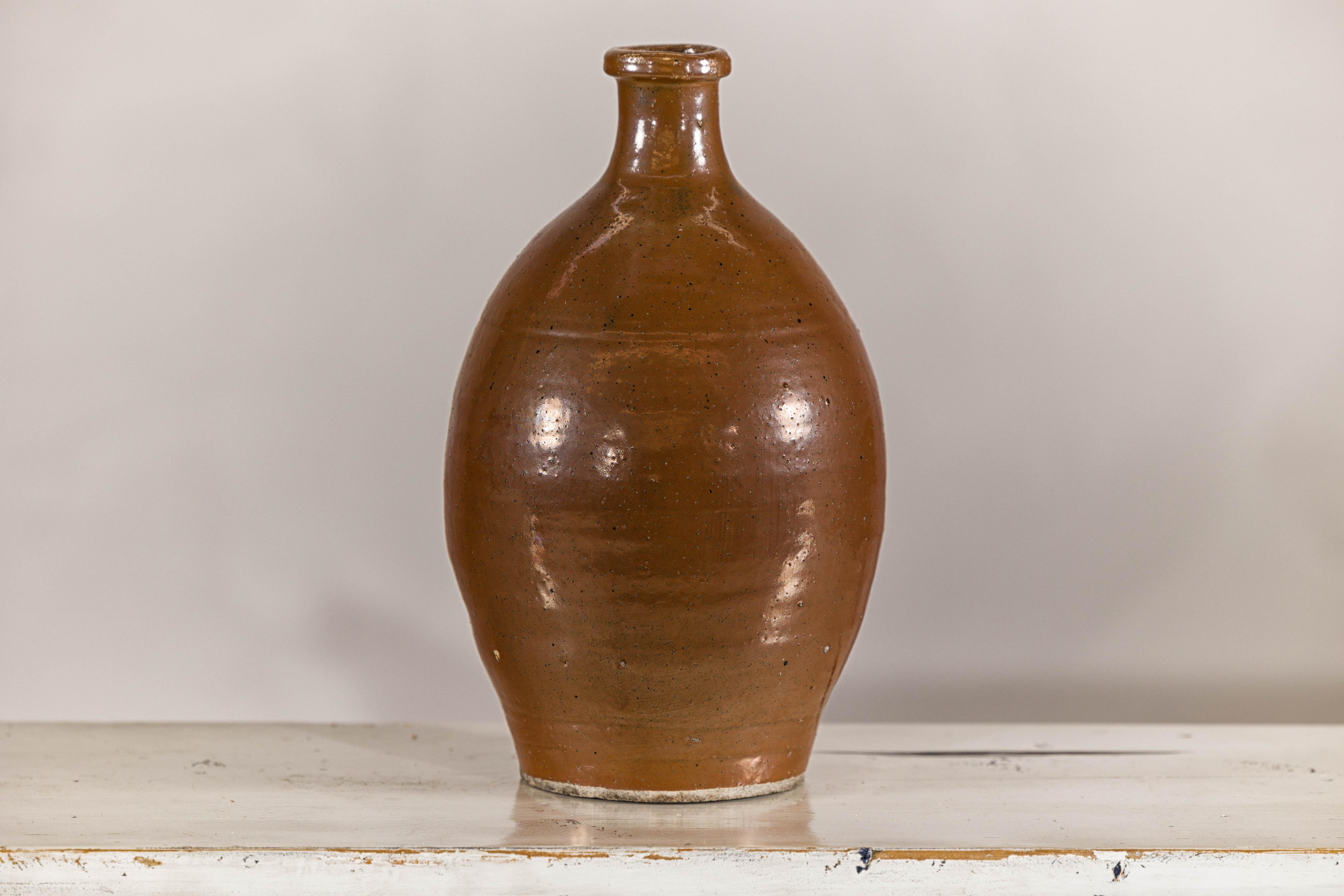 Antique Japanese Meiji Period Brown Monochrome Bottle, 19th Century Collectible For Sale 9