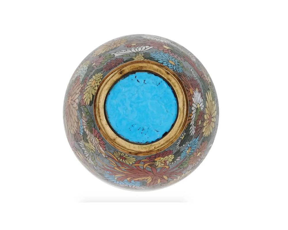 Antico vaso rivestito di smalto cloisonne giapponese Meiji Millefiori in vendita 1