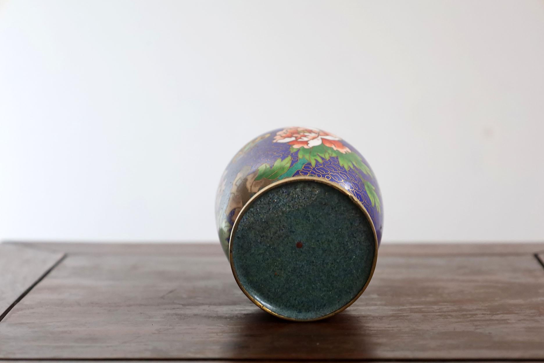 Smalto Antico vaso giapponese del periodo Meiji in cloisonne in vendita