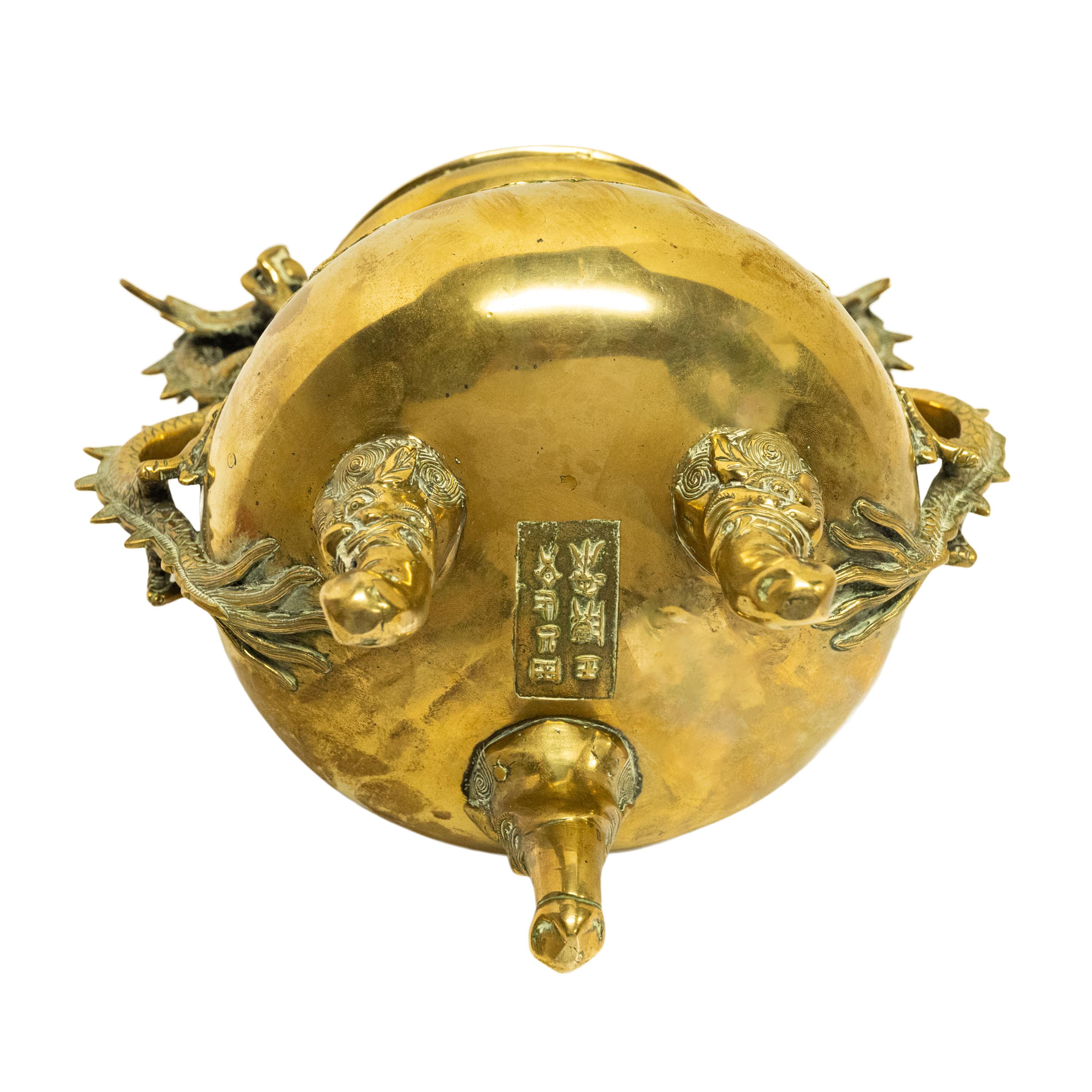 Antique Japanese Meiji Period Gilt Bronze Dragon Koro Censer incense Burner 1880 8