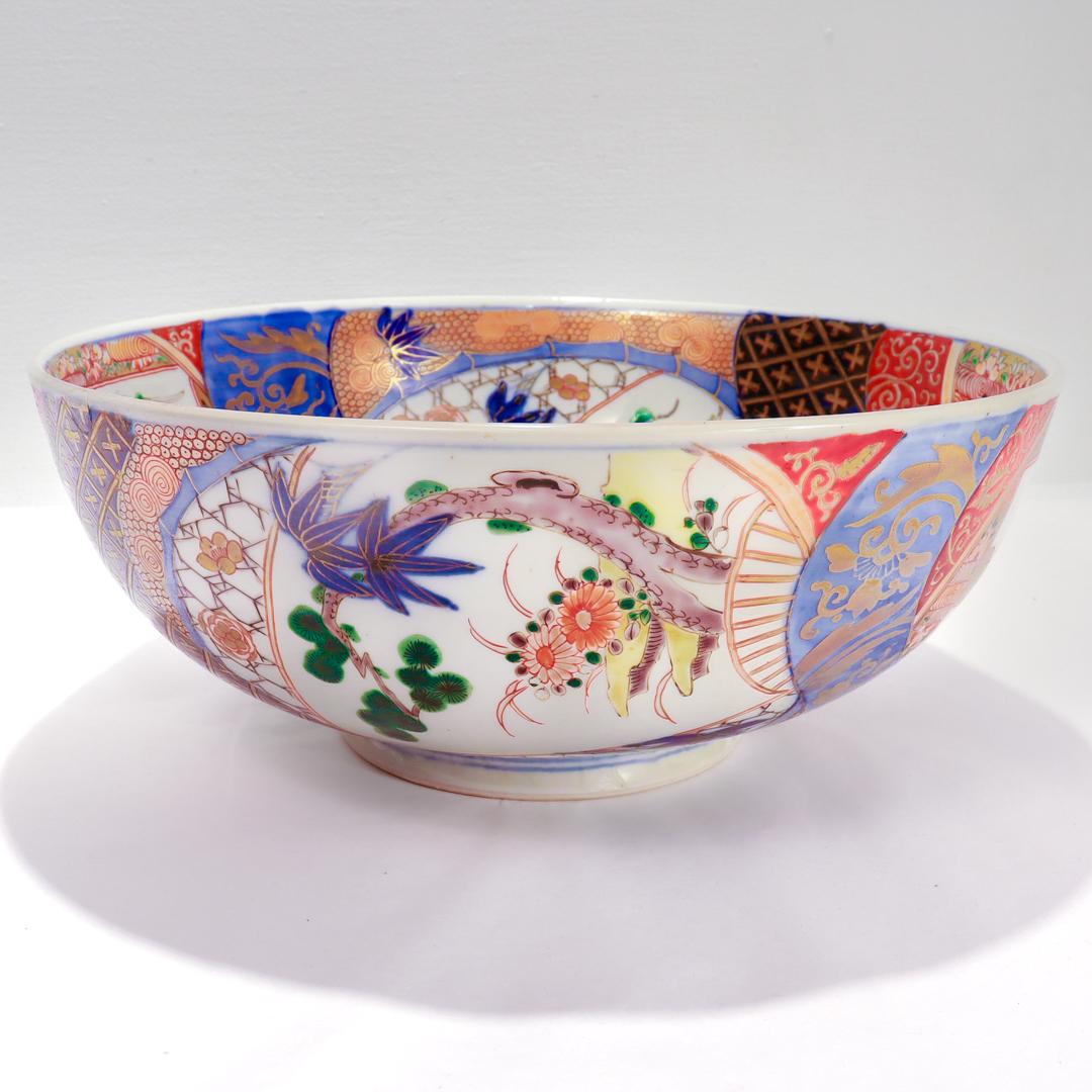 Antique Japanese Meiji Period Imari Porcelain Punch Bowl or Centerpiece In Good Condition For Sale In Philadelphia, PA