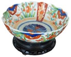 Antique Japanese Meiji Period Imari Scalloped Porcelain Bowl w Stand