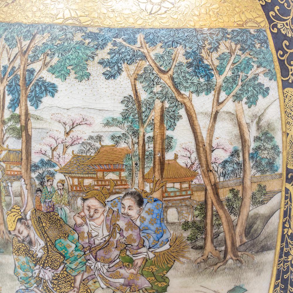 Antique Japanese Meiji Period Satsuma Vase by Hozan 6