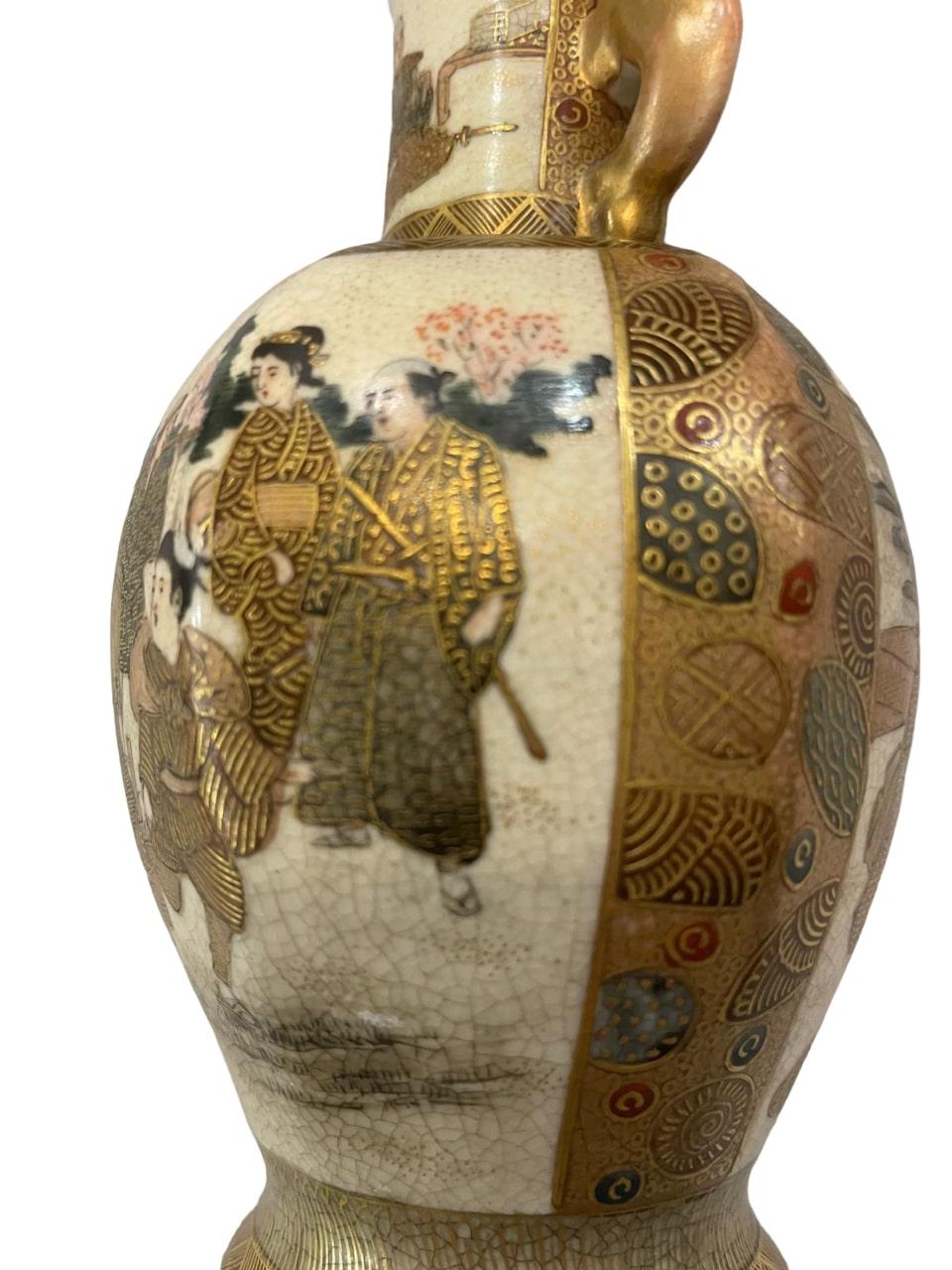 Antique JAPANESE MEIJI Period SATSUMA Vase For Sale 3