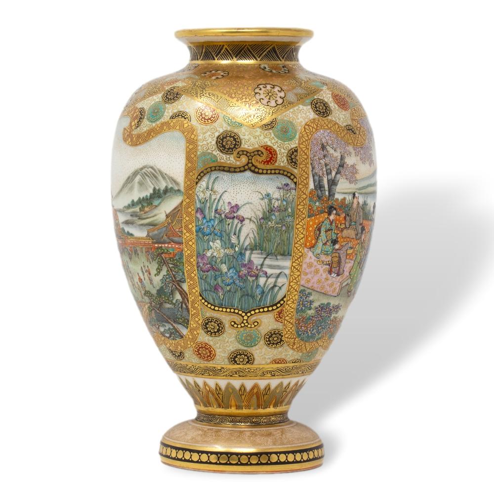 Early 20th Century Antique Japanese Meiji Period Satsuma Vase Hozan