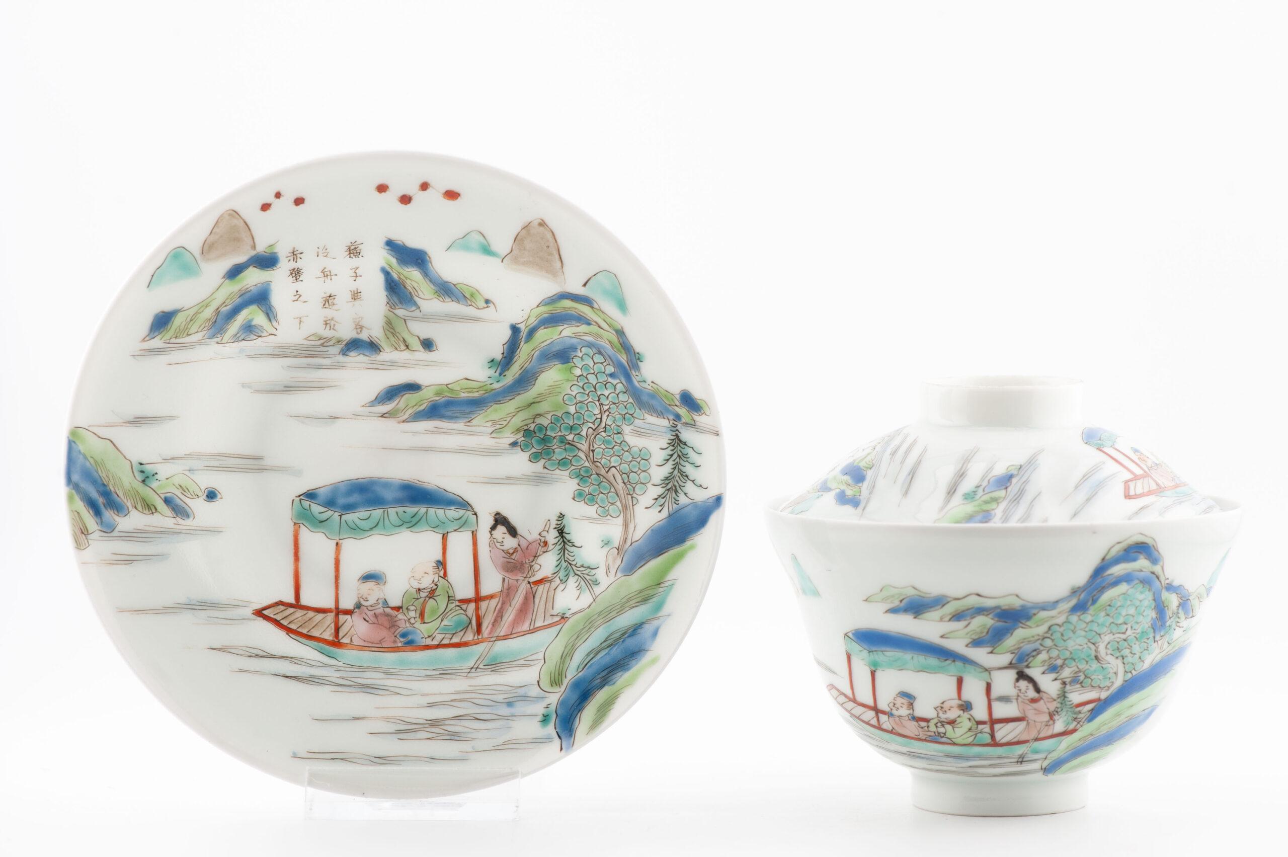 A very nice set. Very nicely decorated. They are marked on the base. Scene is the Ode to the Red CLiff

The 