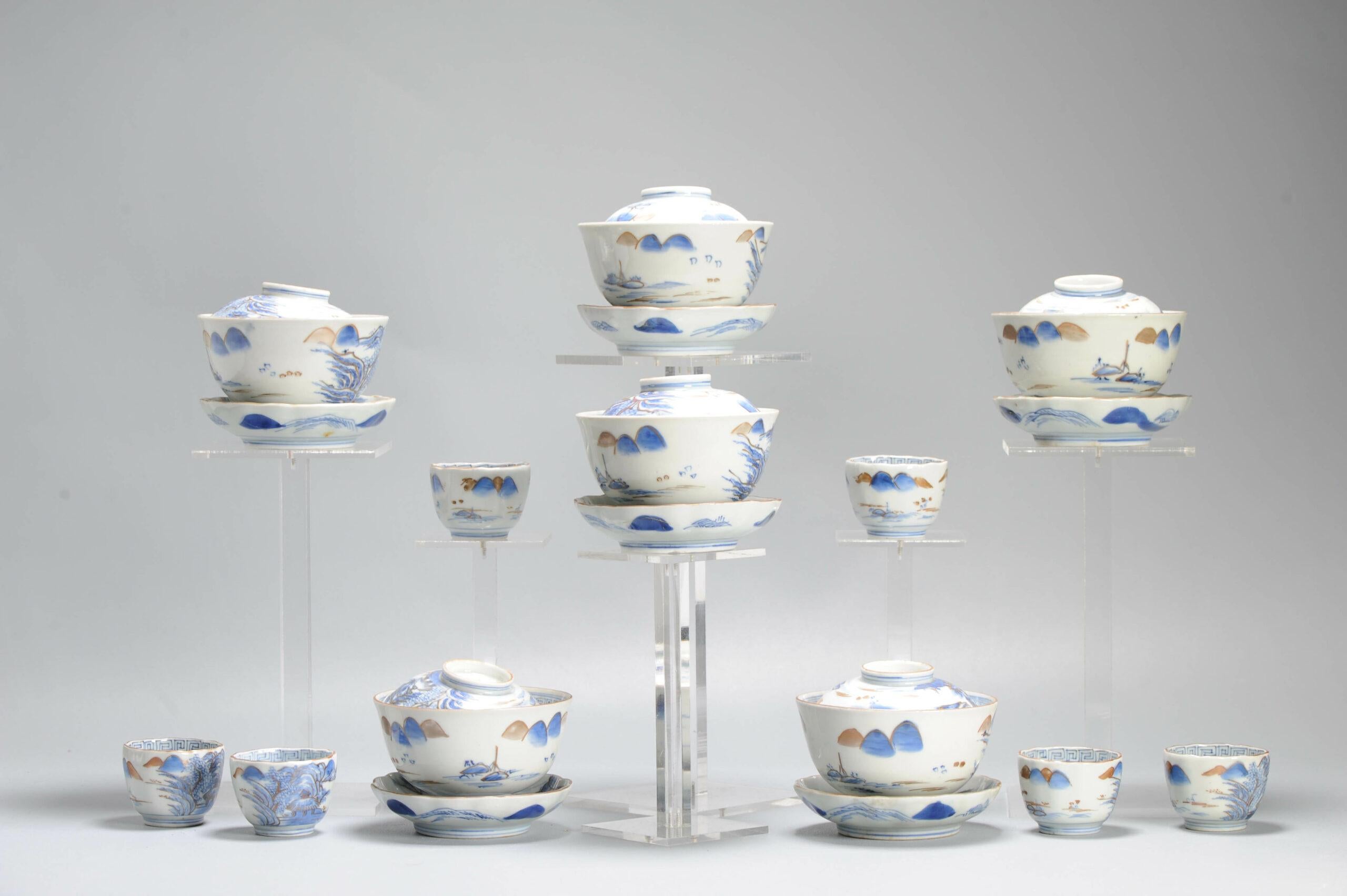 Japonais Ensemble de tasses ou de bols à thé japonais anciens de la période Meiji, paysage en porcelaine en vente