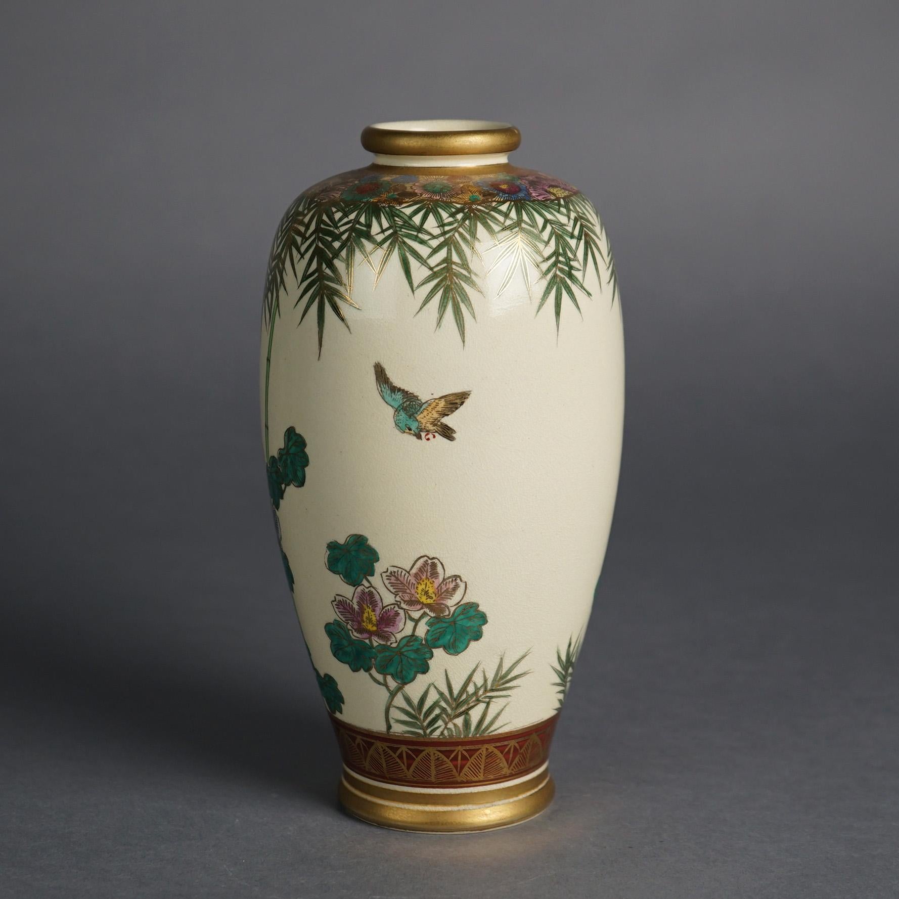 Antique Japanese Meiji Satsuma Hand Painted & Gilt Porcelain Vase C1910 In Good Condition For Sale In Big Flats, NY