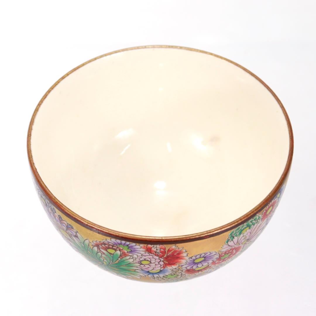 Tasse à thé ou chawan japonaise ancienne en porcelaine florale Meiji/Taisho Shuzan Satsuma en vente 3