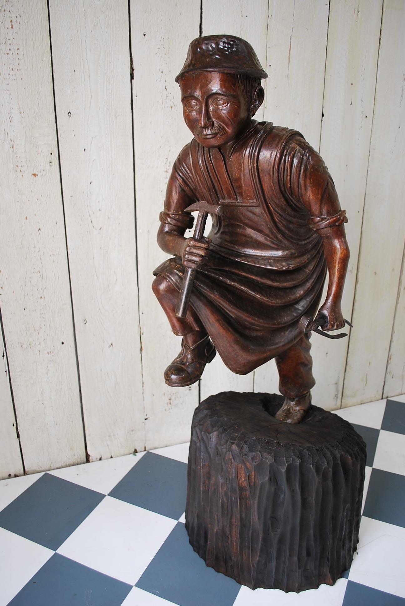 Pine Antique Japanese Meji period Carved wood sculptural  Shop Display figure  For Sale